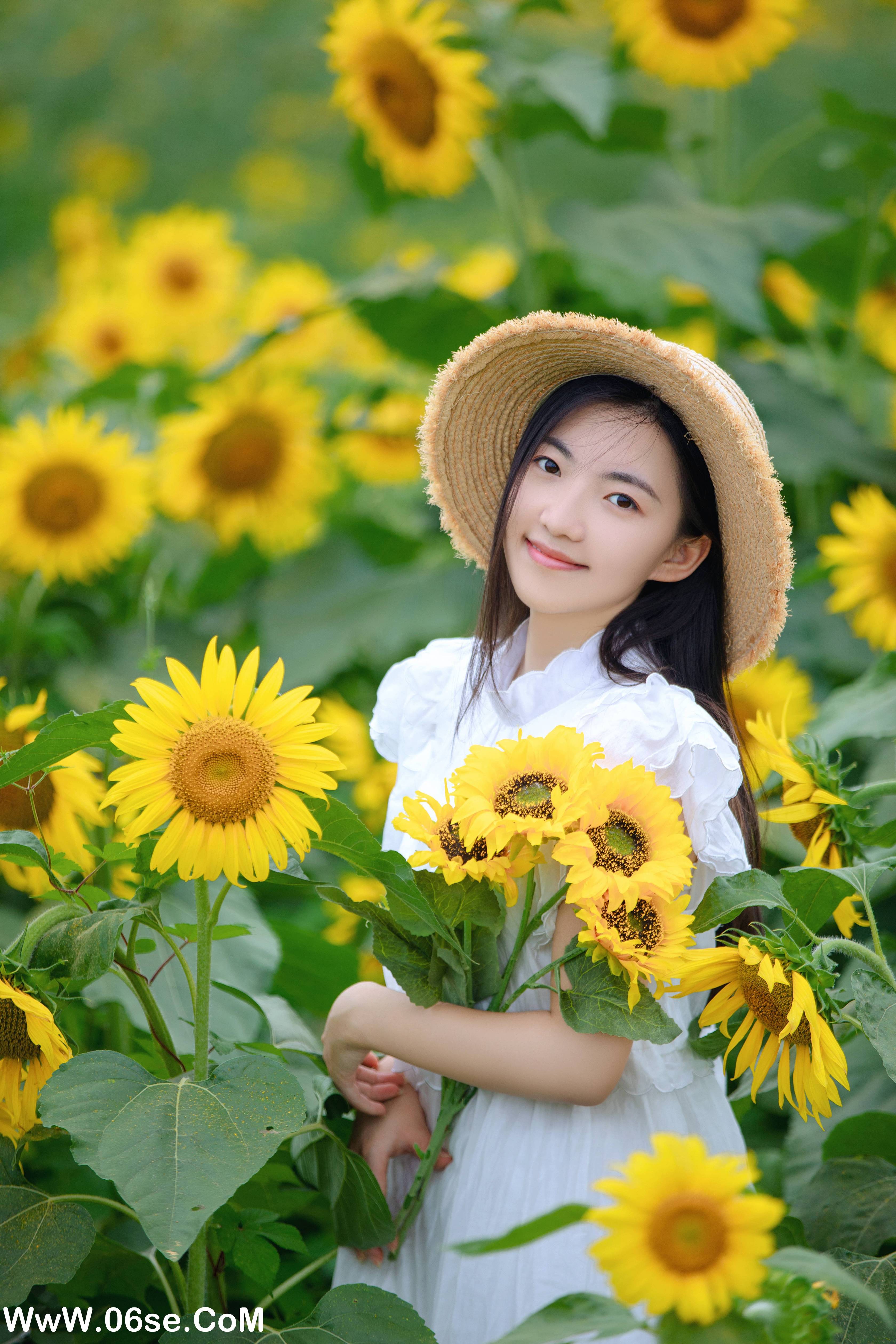 图片[8]-[YITUYU艺图语]2022.08.22 向日葵女孩 栗子[21P／371MB]-六色网