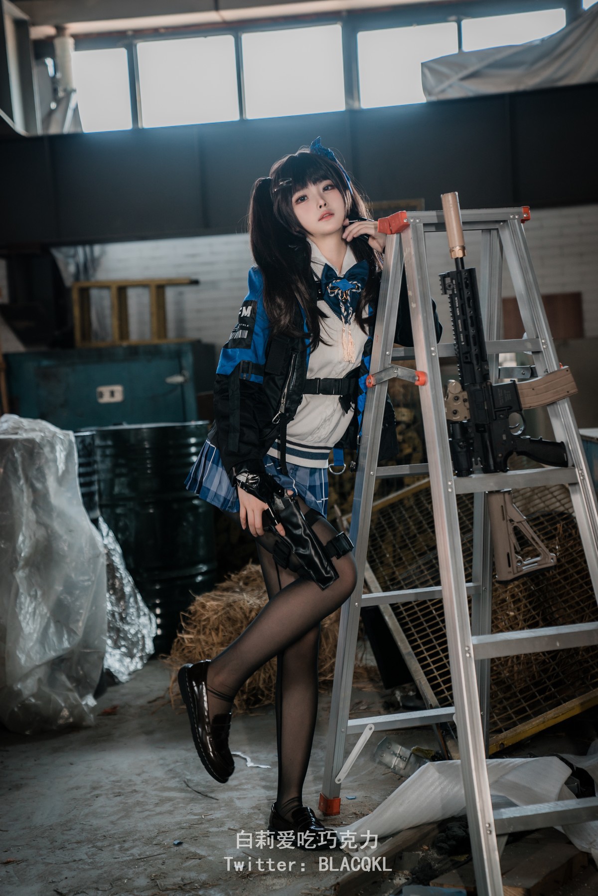 白莉爱吃巧克力 Cosplay 关小雨 12