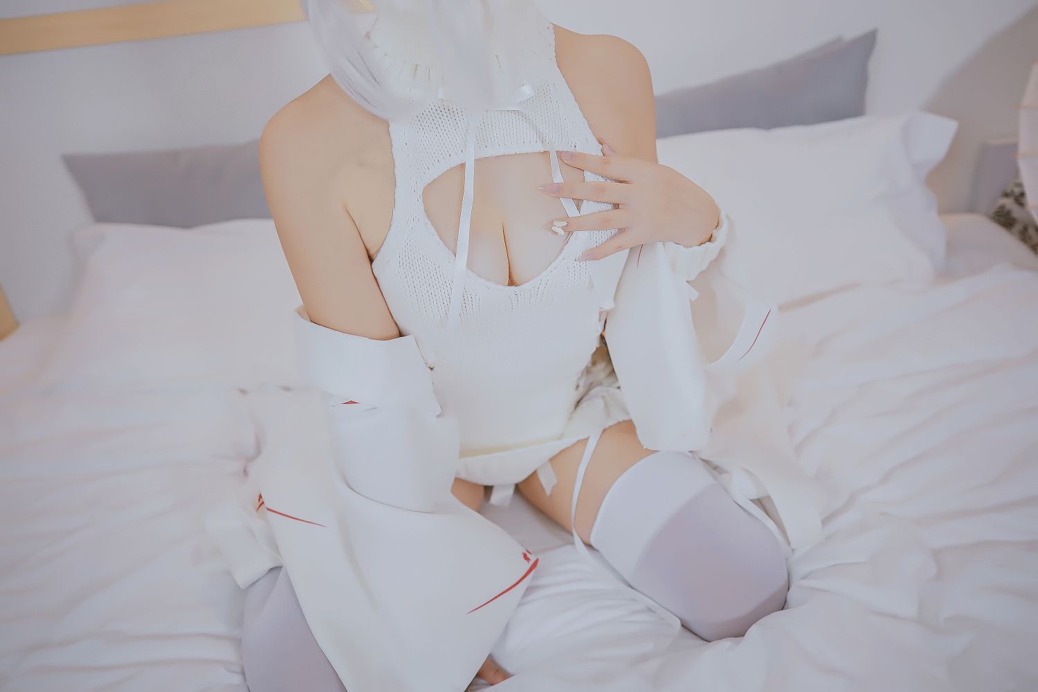 神乐坂真冬-《危険な耳》狼妹&兔娘[150P4V] 74