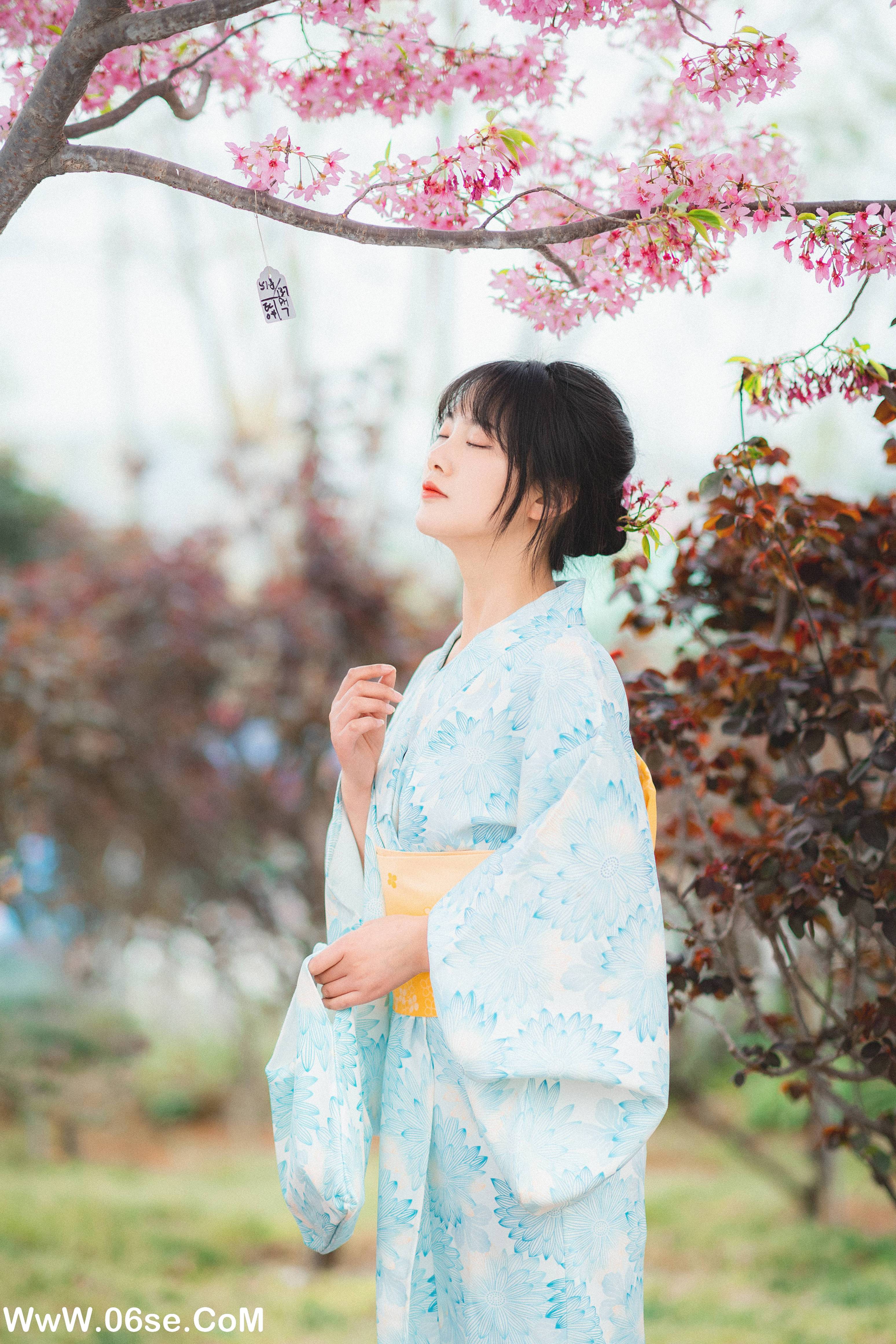 图片[16]-[YITUYU艺图语]2022.11.19 樱花树下 爱拍照的梅梅[22+1P／459MB]-六色网