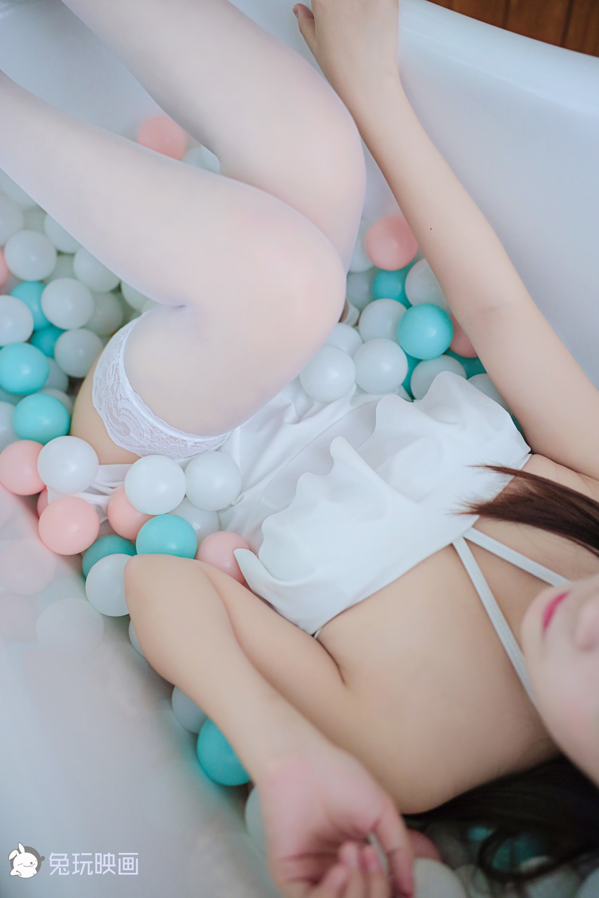 Cosplay 兔玩映画 御子的白裙 35