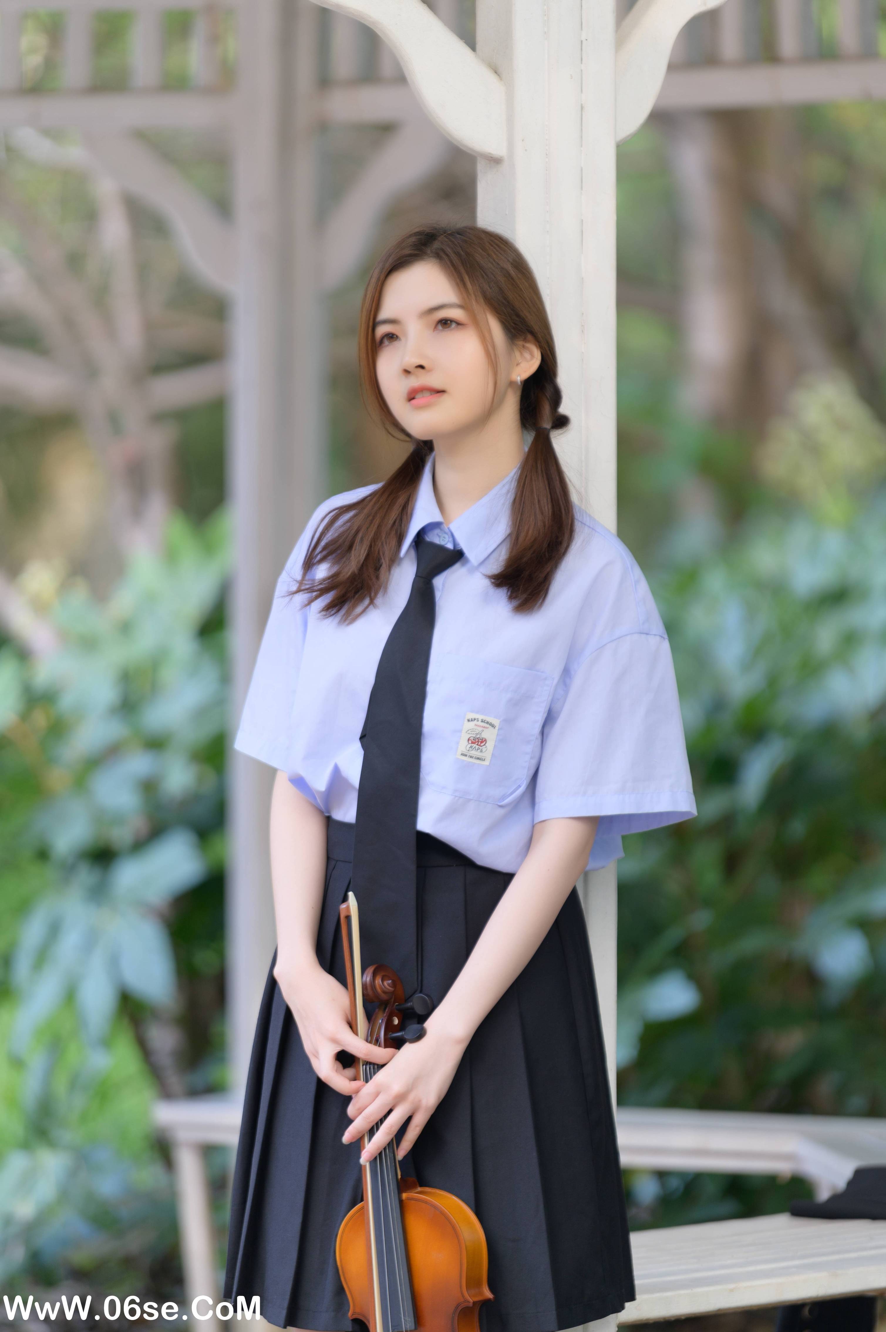 图片[23]-[YITUYU艺图语]2022.06.21 秋日乐章 Dtifa丁小妮[23P-217.3M]-六色网