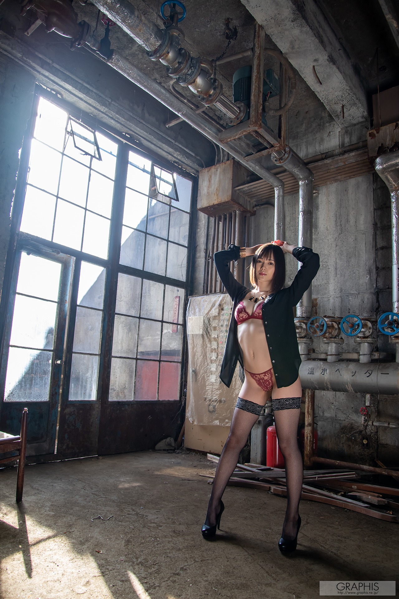 [Graphis] Gals - Remu Suzumori 涼森れむ Be Enchanted 140P 101