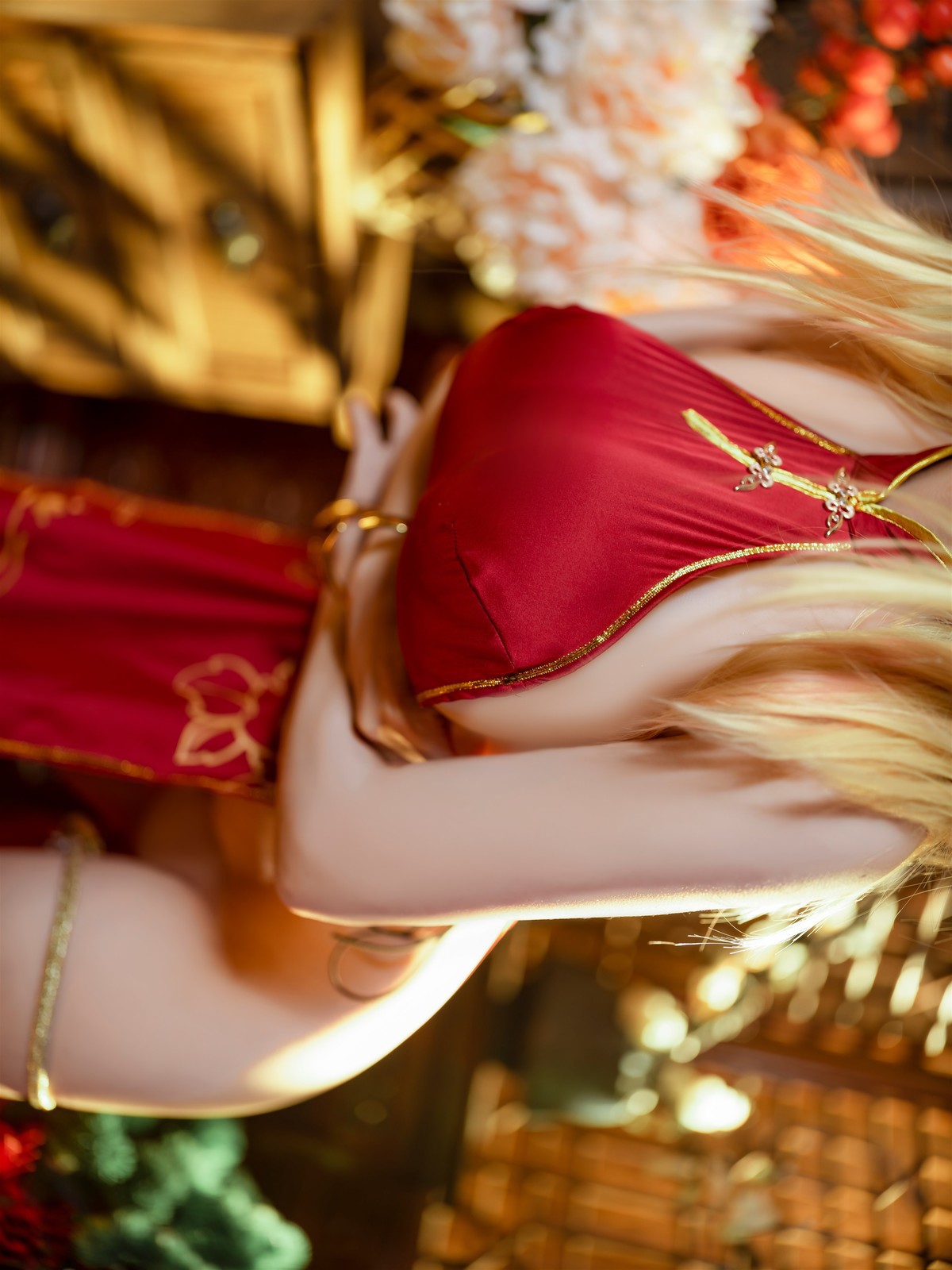 Cosplay 是三不是世w 佣兵金发旗袍 54