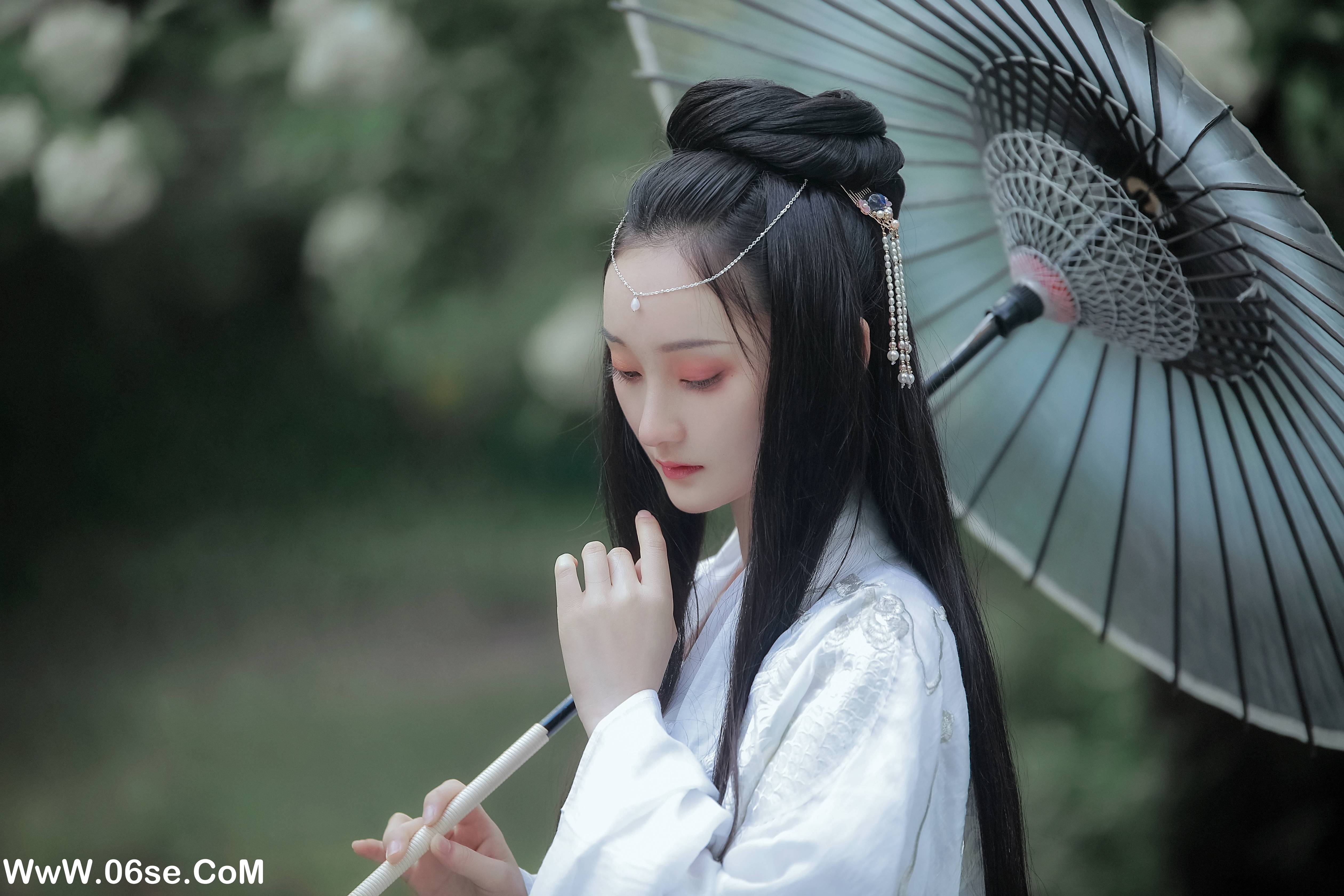 图片[16]-[YITUYU艺图语]2022.06.15 琼花并貌 云之是小狐狸吖[22P-495.57MB]-六色网