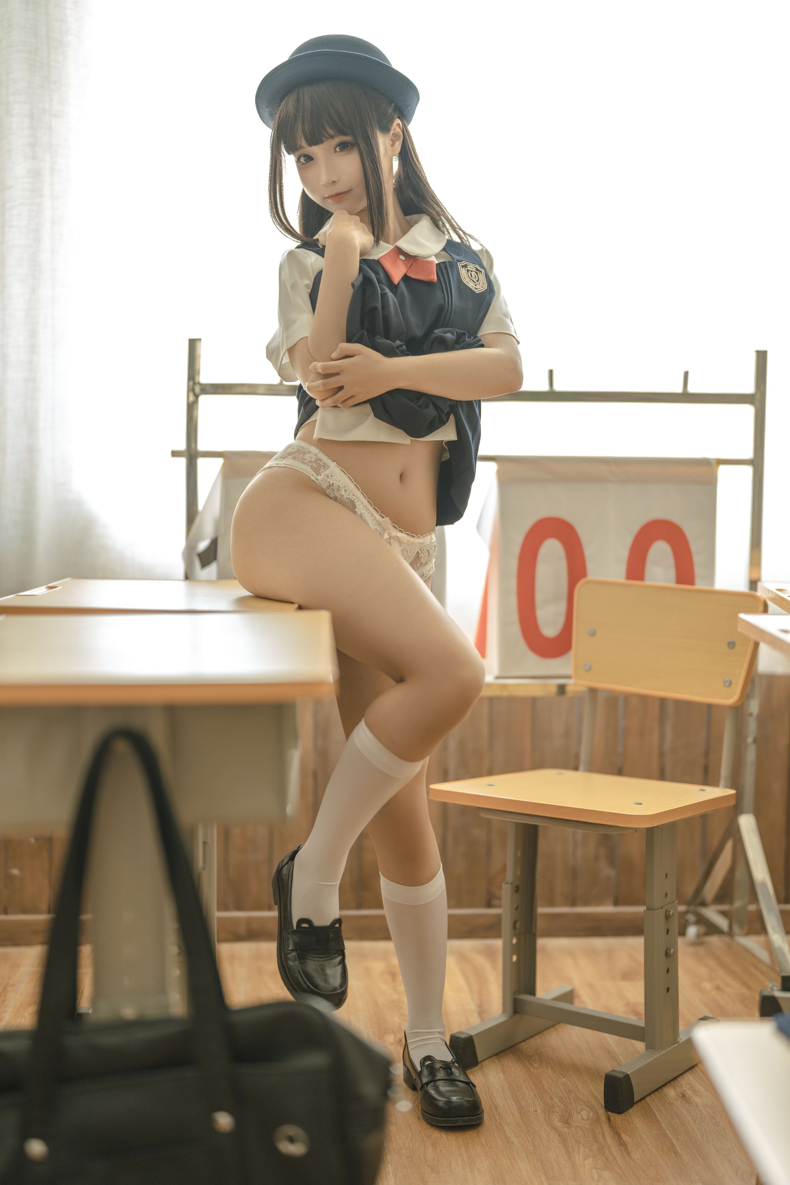 蠢沫沫 - 小学妹 绅士版 30P 338MB 26
