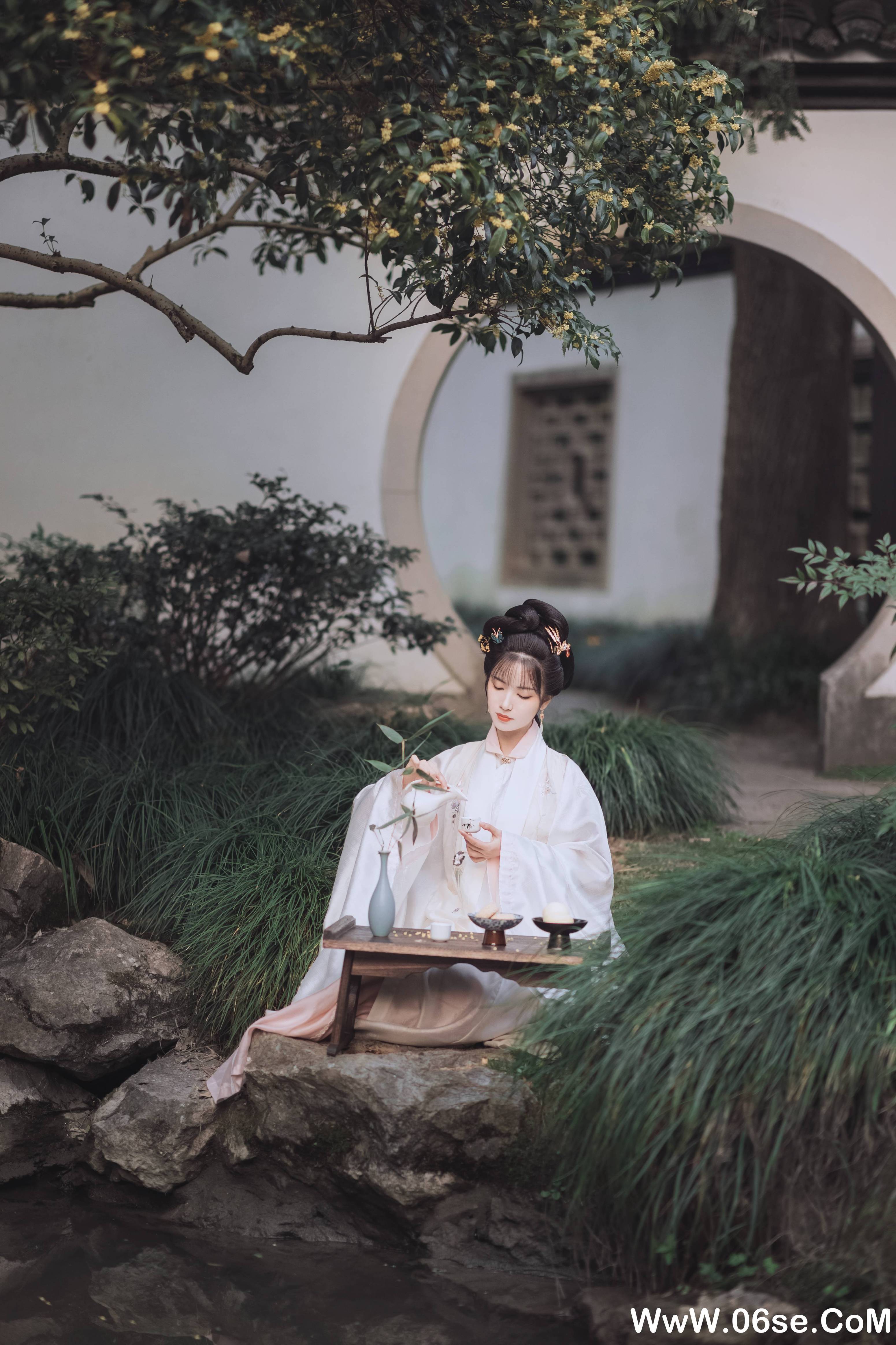 图片[23]-[YITUYU艺图语]2021.11.22 桂花酿 一只阿梦崽[35+1P／307MB]-六色网