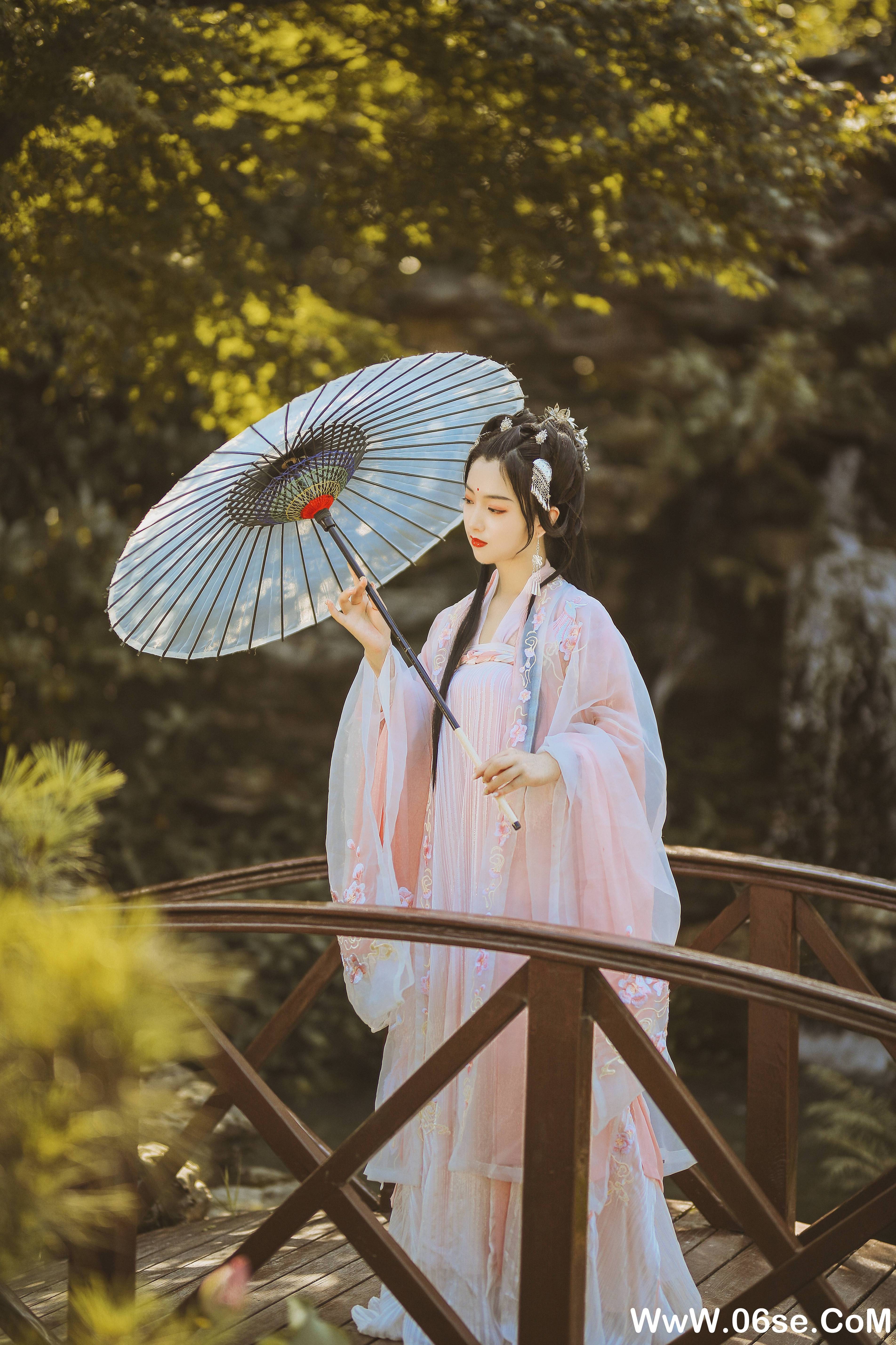 图片[17]-[YITUYU艺图语]2021.09.01 吟花酿 佚名[19+1P／478MB]-六色网