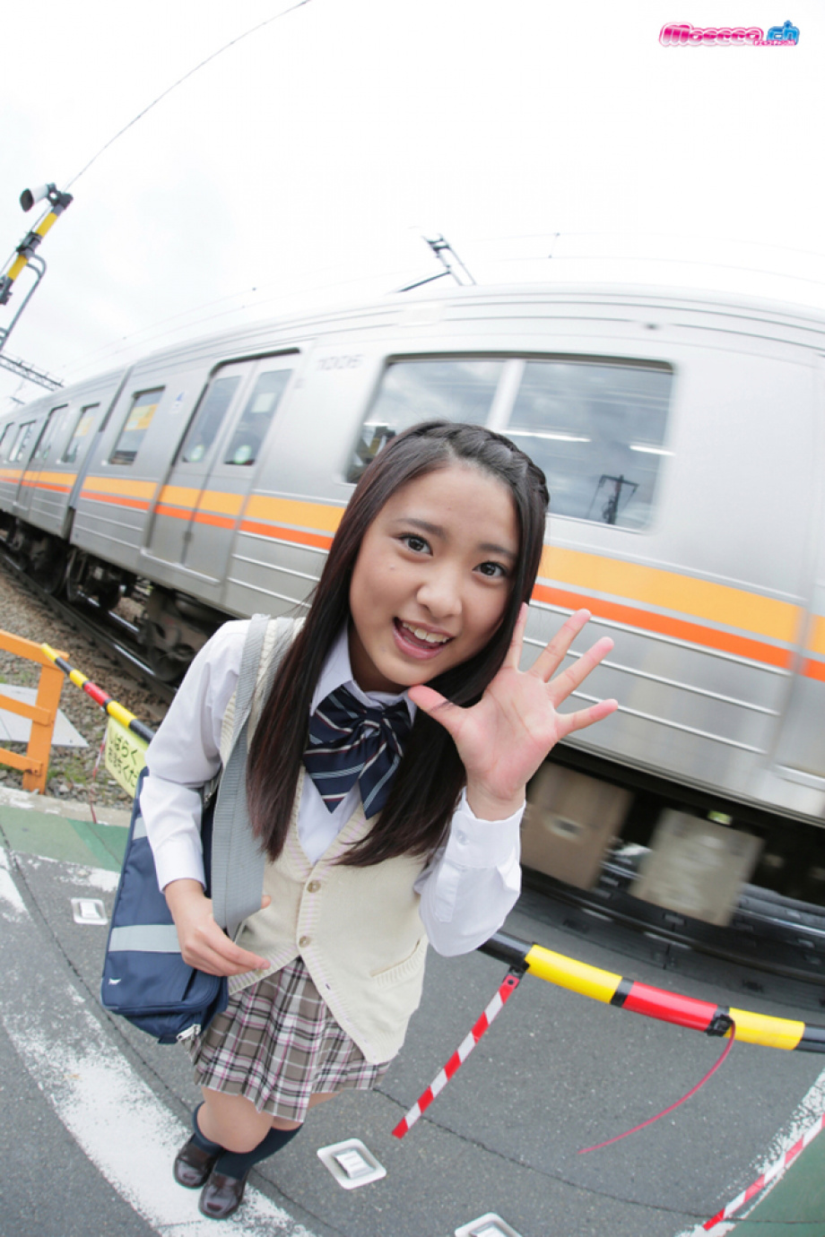 [Image: 73def7353f1cb173b0ab2.jpg]