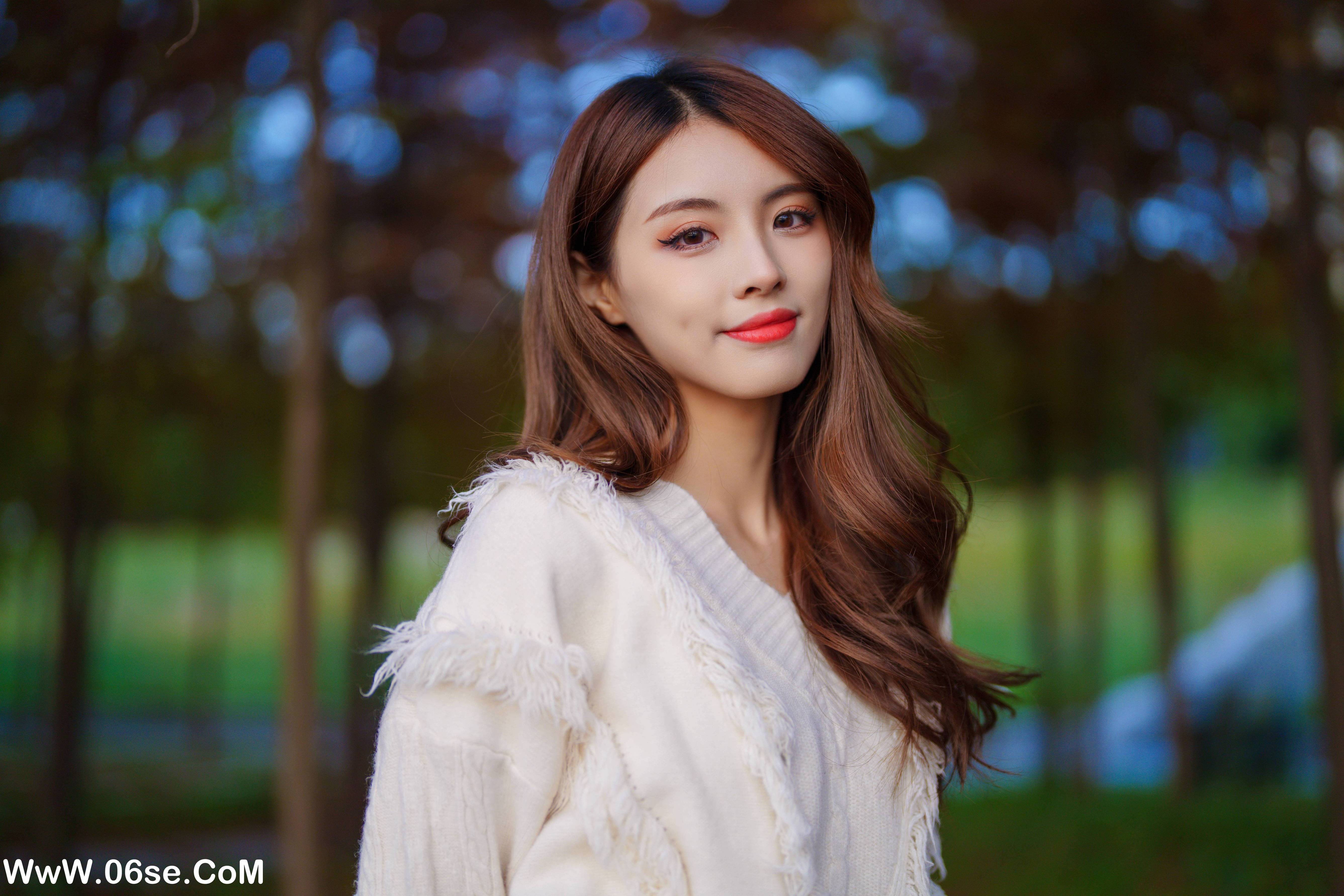 图片[49]-[YITUYU艺图语]2022.02.03 一叶知秋，秋日水杉树，红色烂漫 滕静[49+1P／1.01GB]-六色网