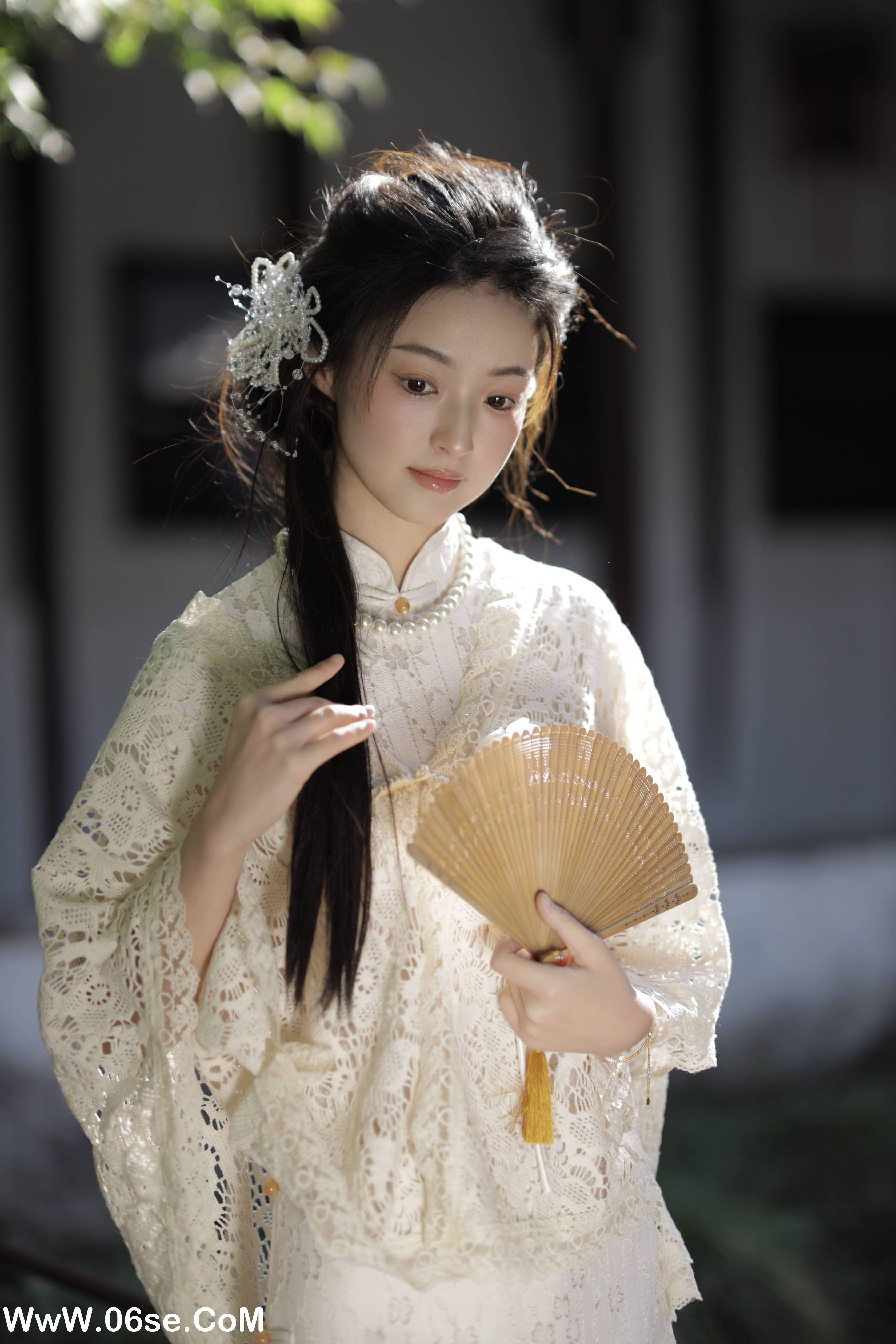 图片[13]-[YITUYU艺图语]2022.11.08 怡园 鱼尾酱[51+1P／439MB]-六色网