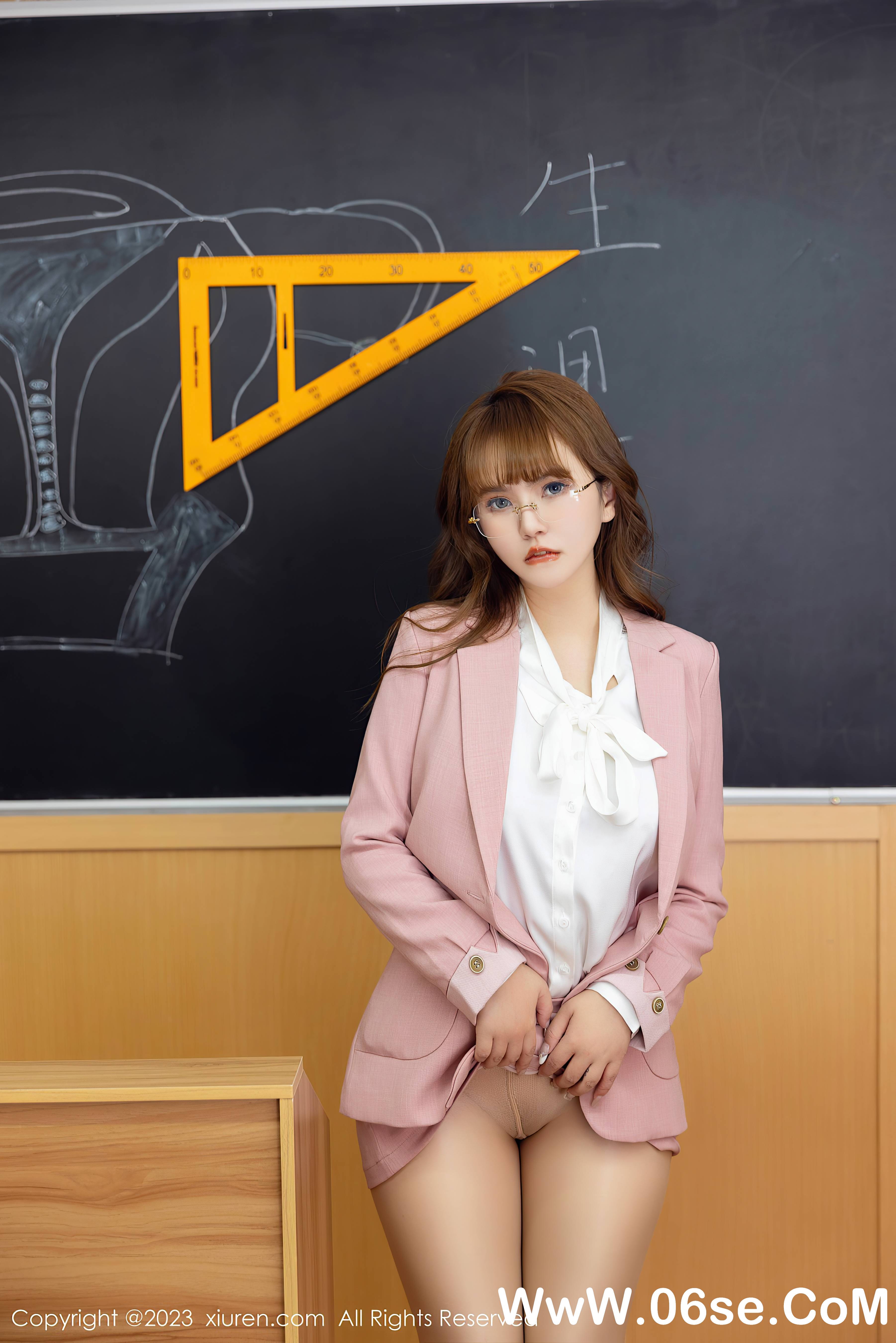 图片[20]-[XiuRen秀人网] 2023.04.28 NO.6655 张思允Nice-六色网