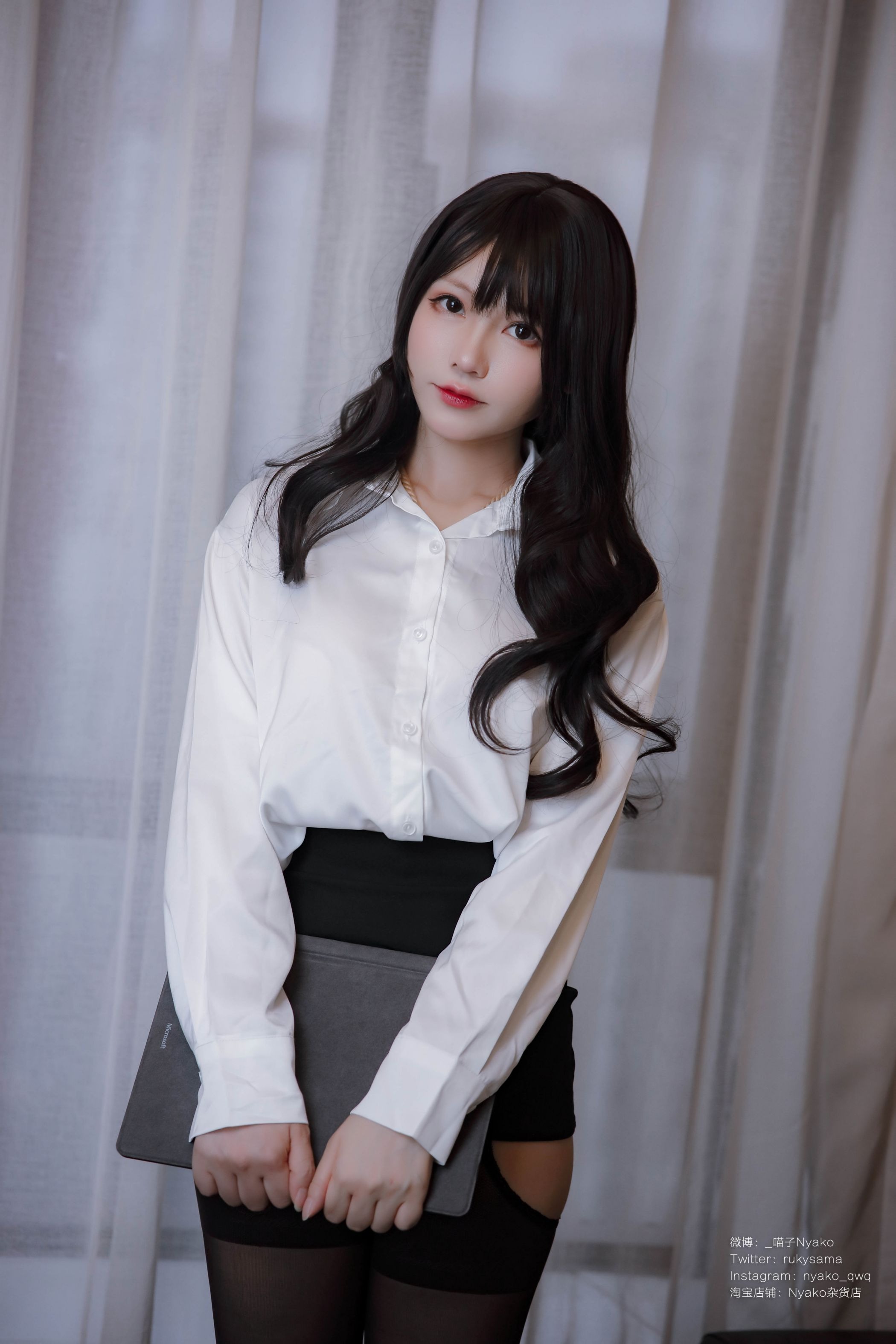 【Nyako喵子】VOL.32《隣のやばいお姉さん》-OL[78p1v-715M] 77