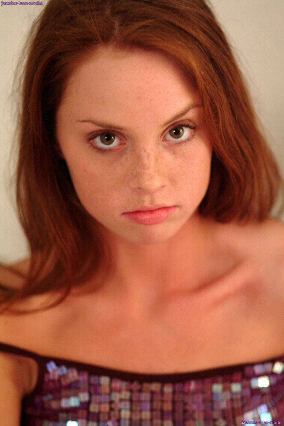 [Image: 74980d442c1e141ddacb6.jpg]