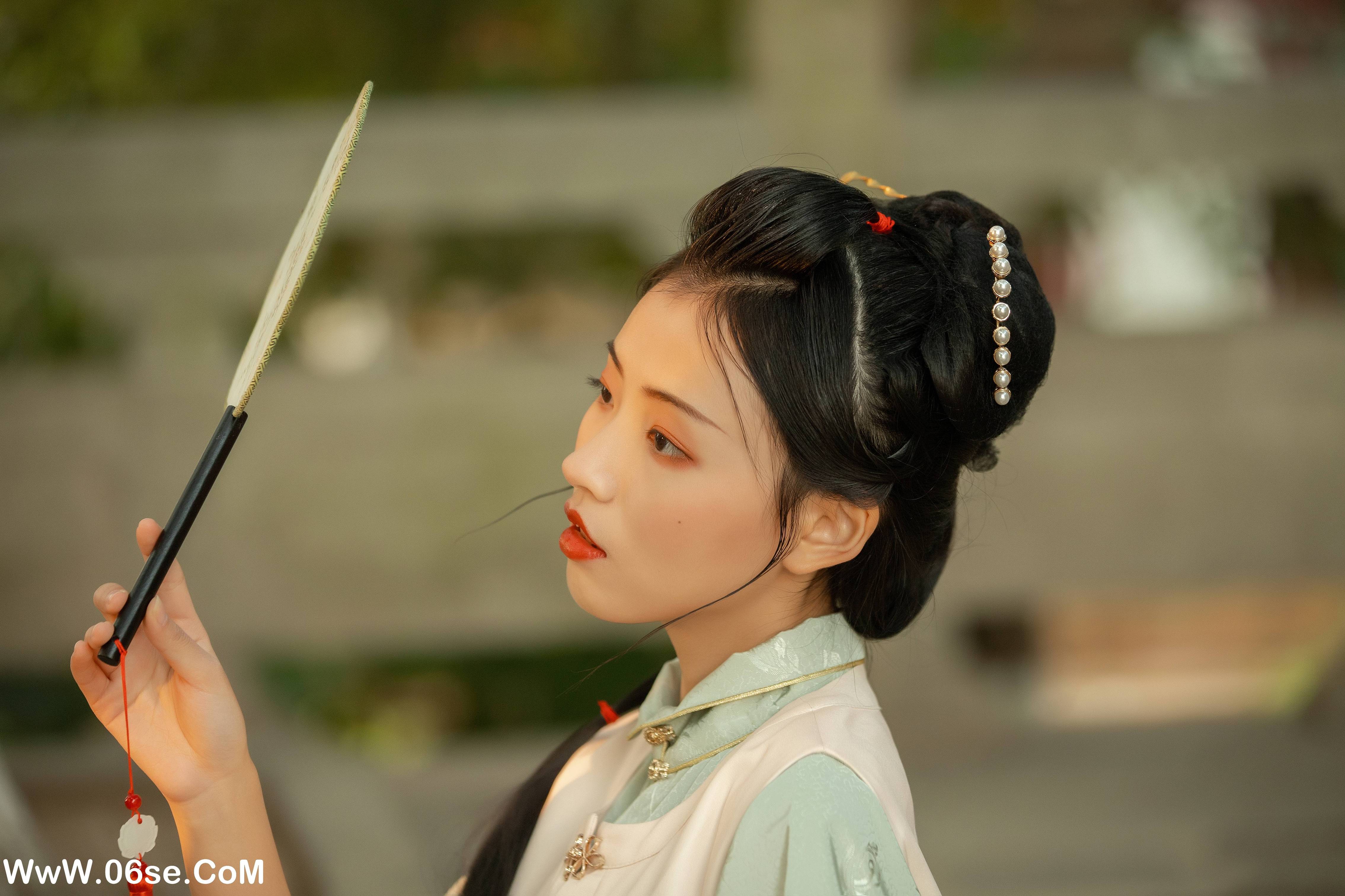图片[11]-[YITUYU艺图语]2022.08.28 春雨杏花急急落 日落欣橙[26P／422MB]-六色网