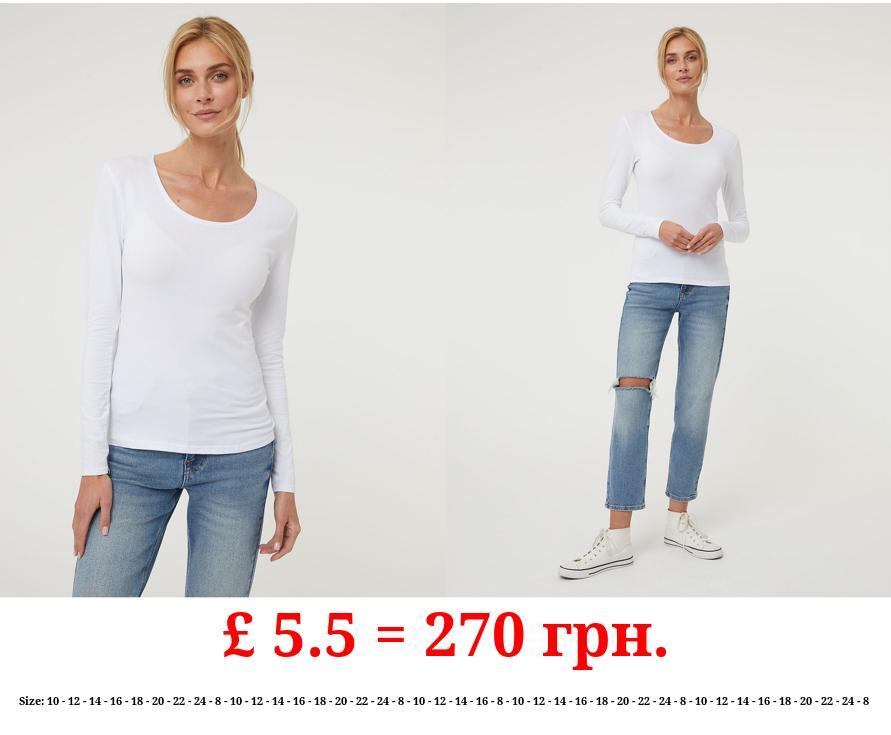 White Basic Long Sleeve Top