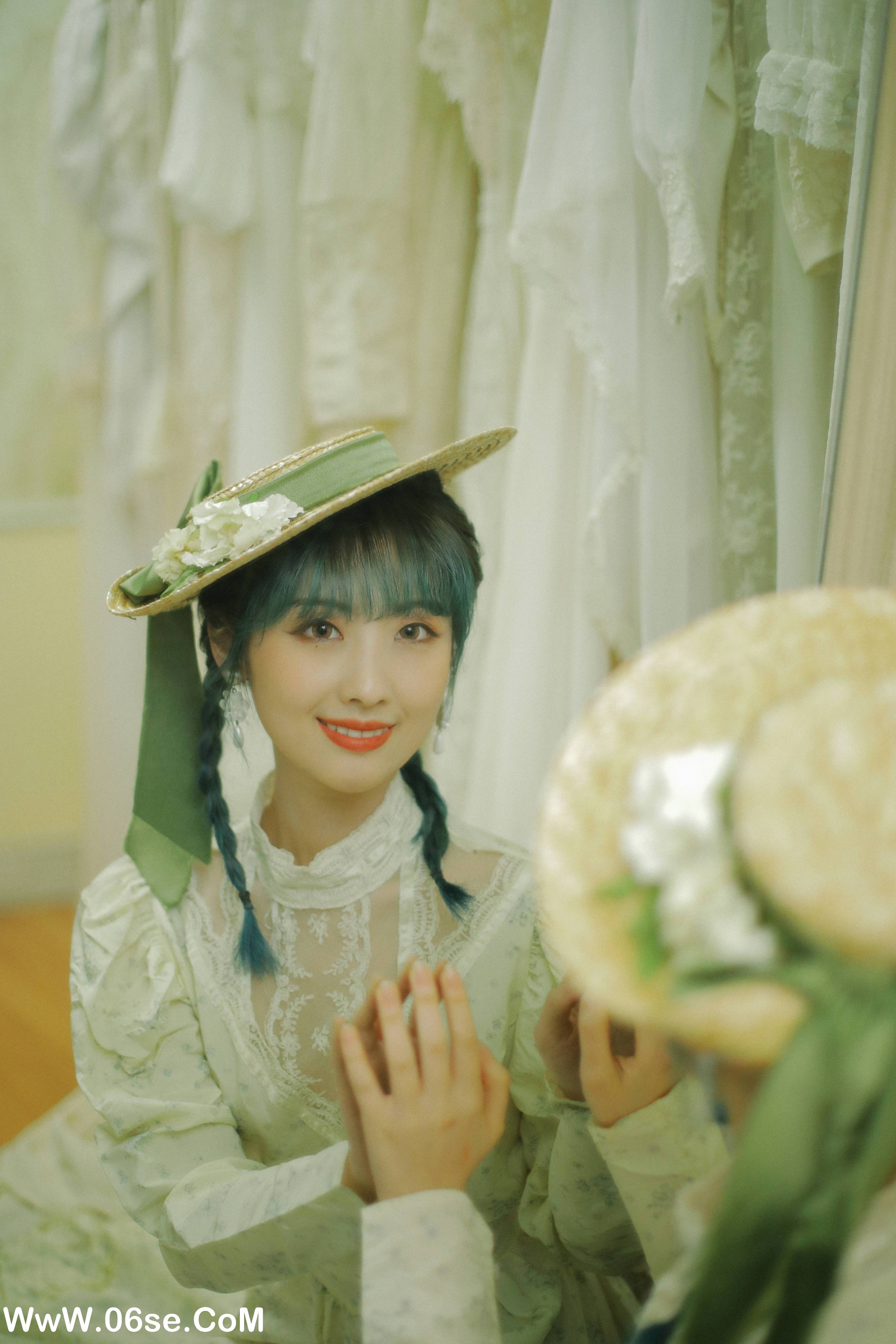 图片[24]-[YITUYU艺图语]2022.11.28 茶花语 小曹[25+1P／308MB]-六色网
