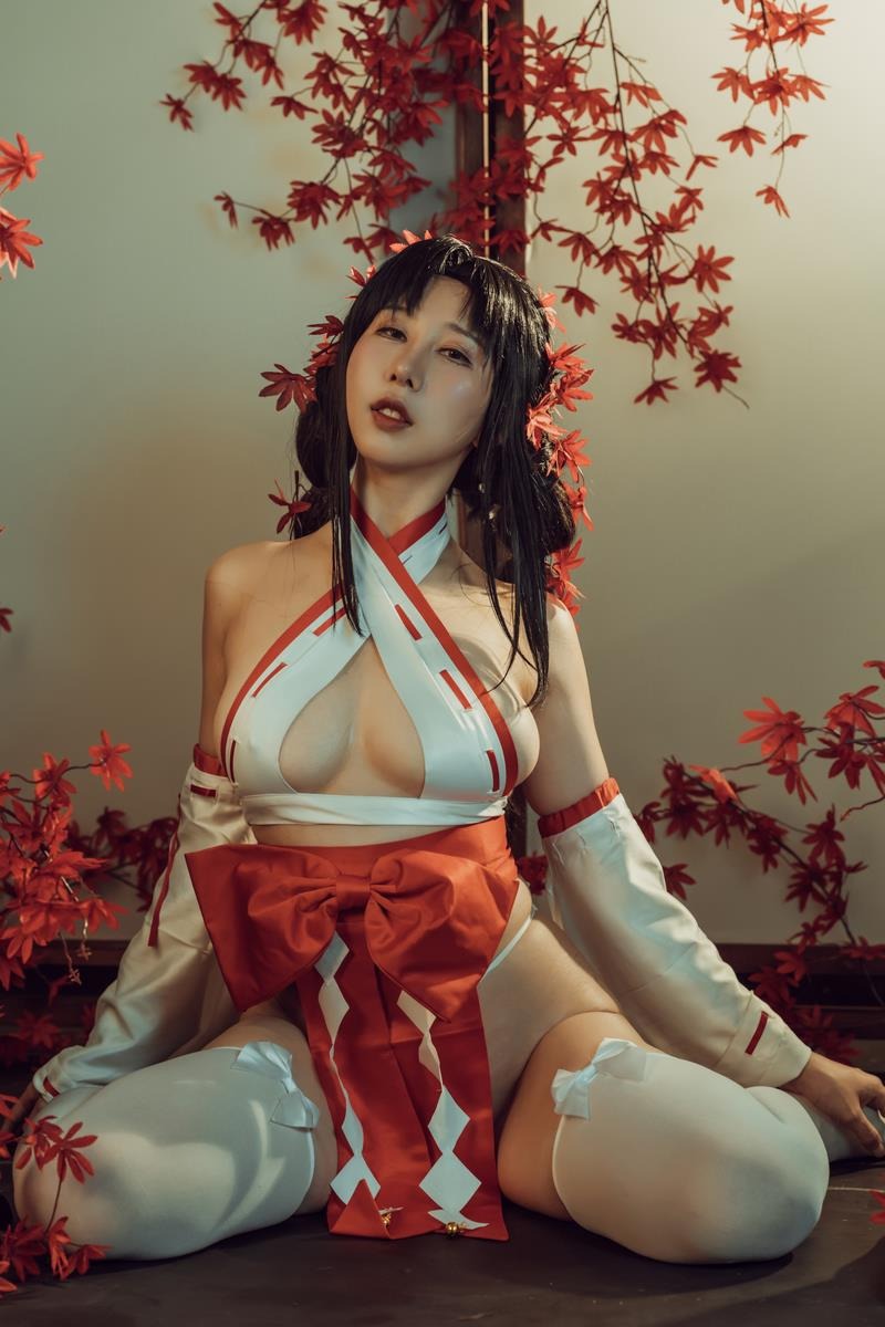[Cos]云溪溪 - 奶桃巫女 [43P] 23