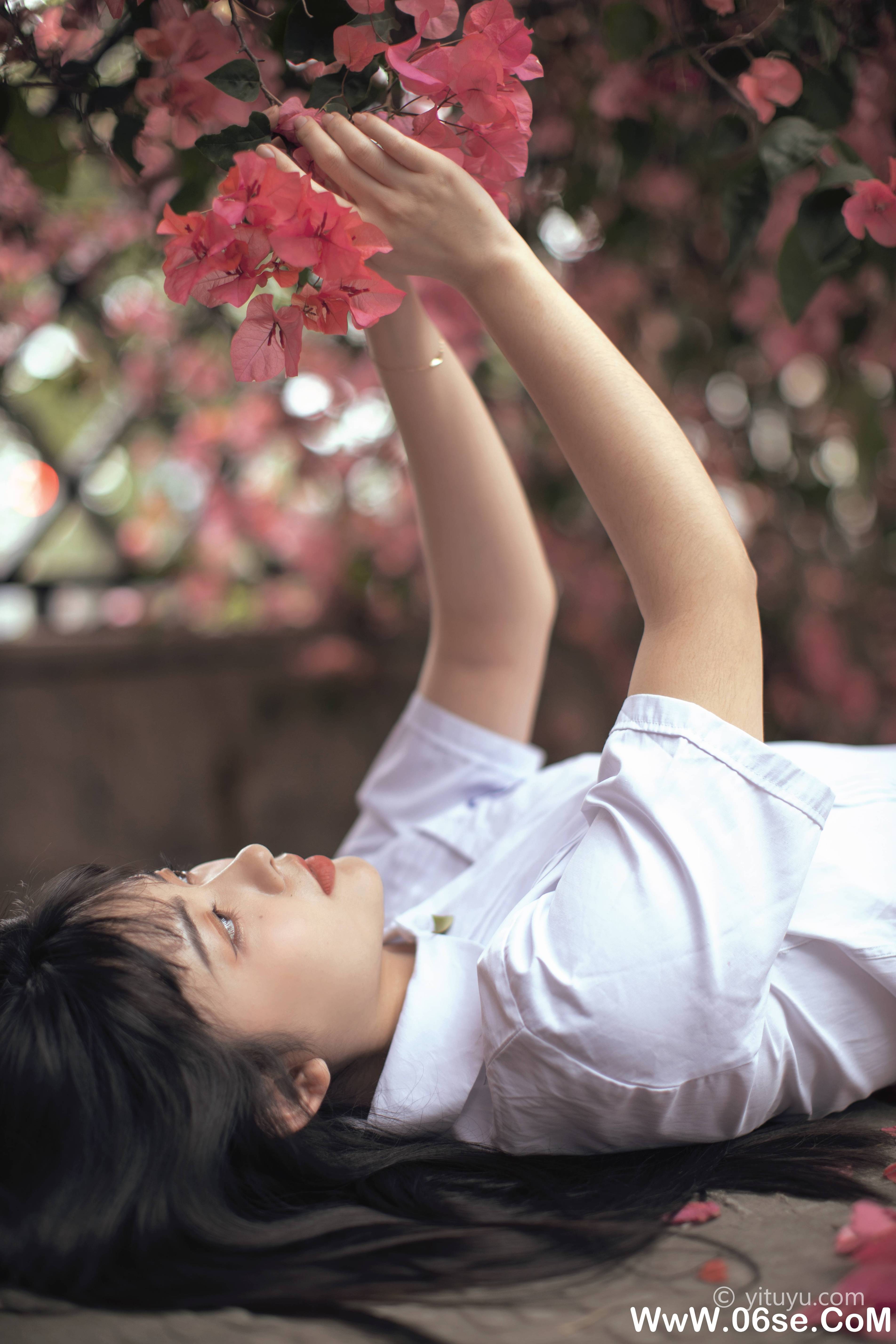 图片[17]-[YITUYU艺图语]2021.04.28 花季 黄子卿[26P／378MB]-六色网