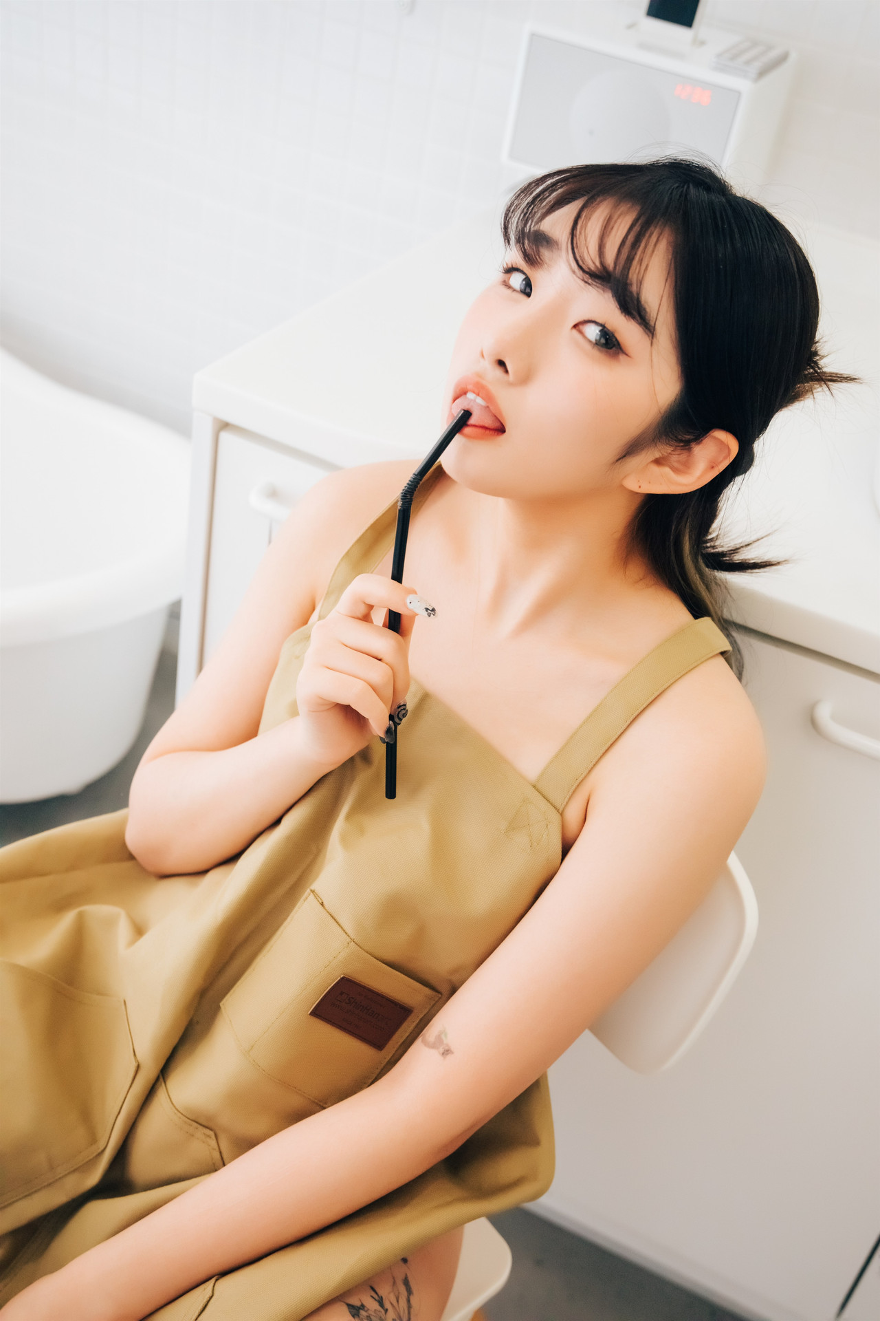 Sonson 손손, [Loozy] Nude Apron Set.02 46