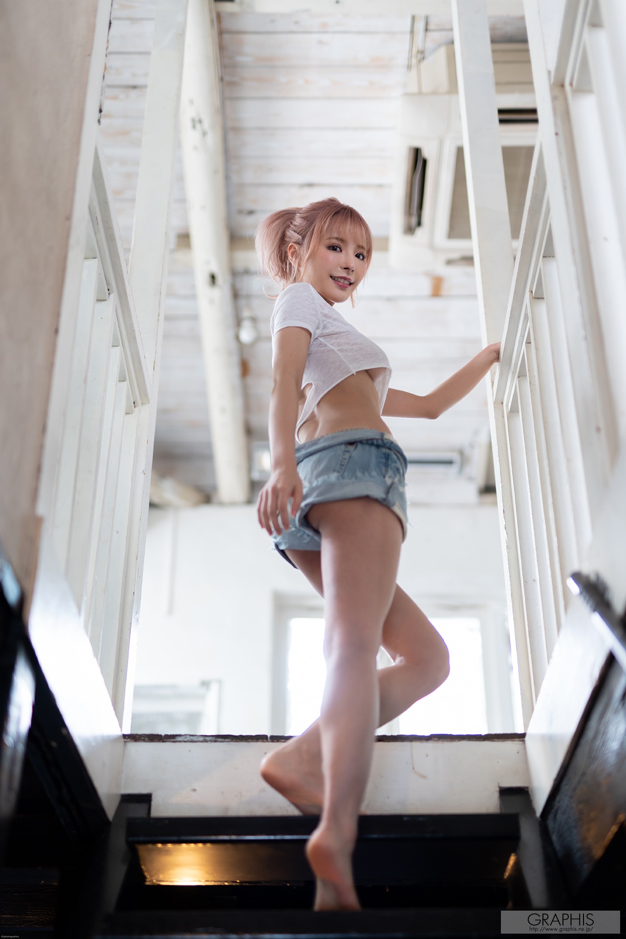 [Graphis]  Kana Momonogi 桃乃木かな 180P 26