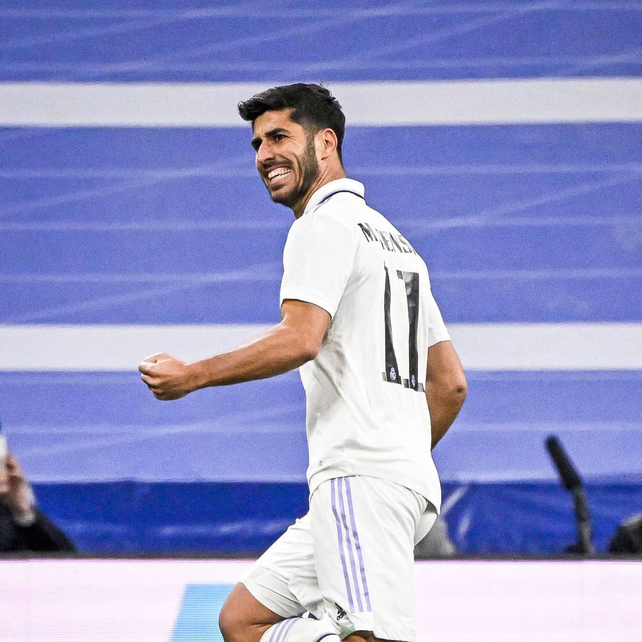 Marco Asensio бритые ноги