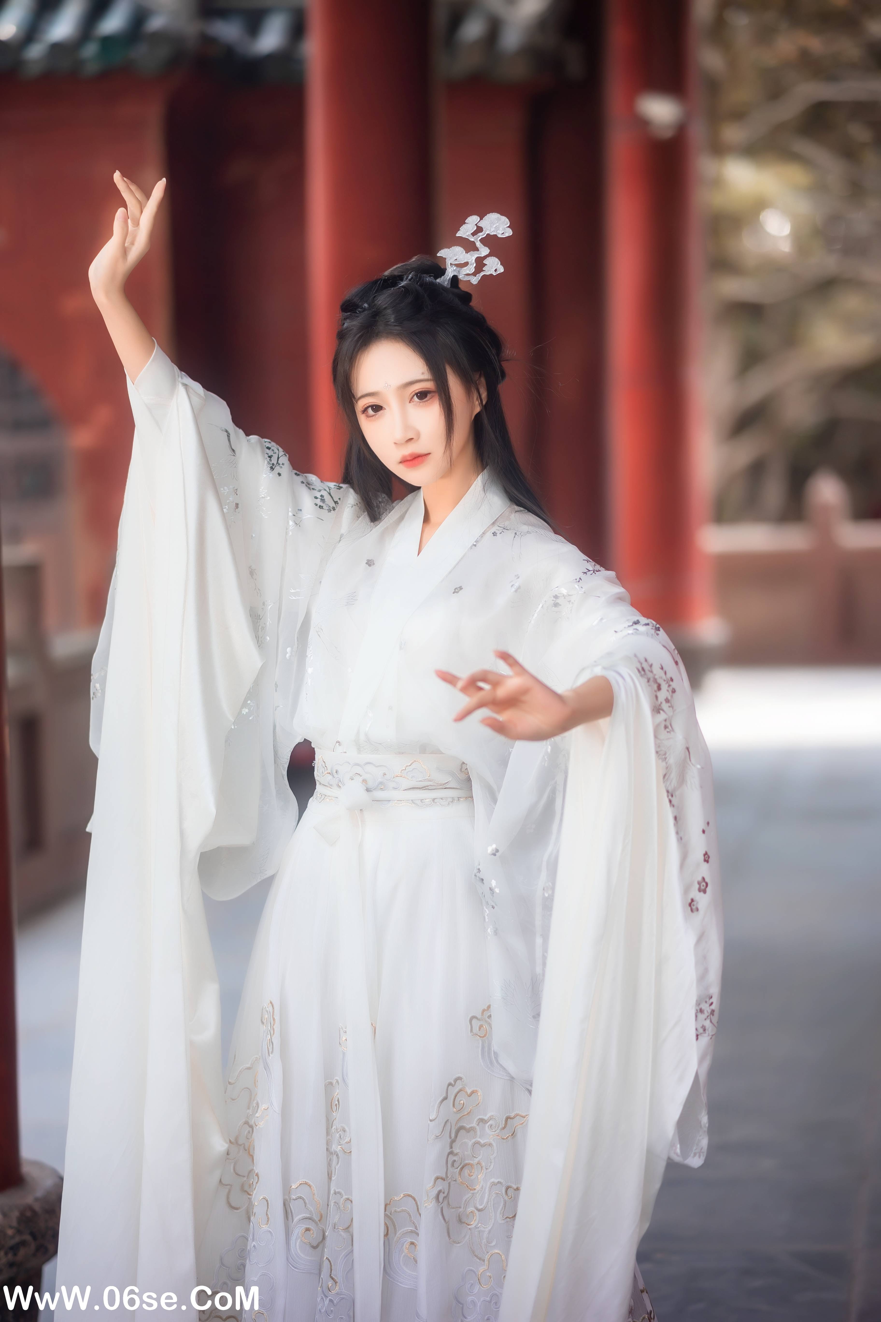 图片[30]-[YITUYU艺图语]2022.11.23 白衣渡我 -绮罗生的小苏苏-[33+1P／257MB]-六色网