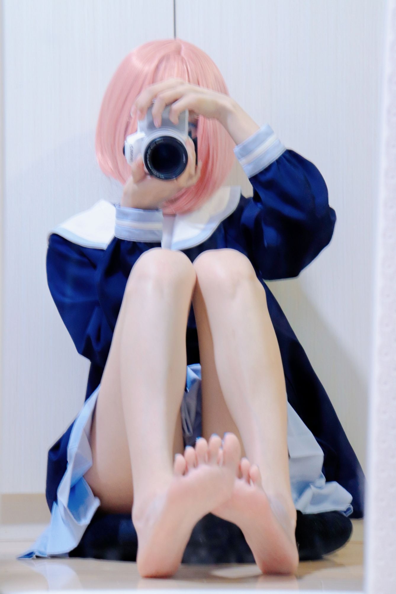 胡亥足控特写【23P 225M】 1