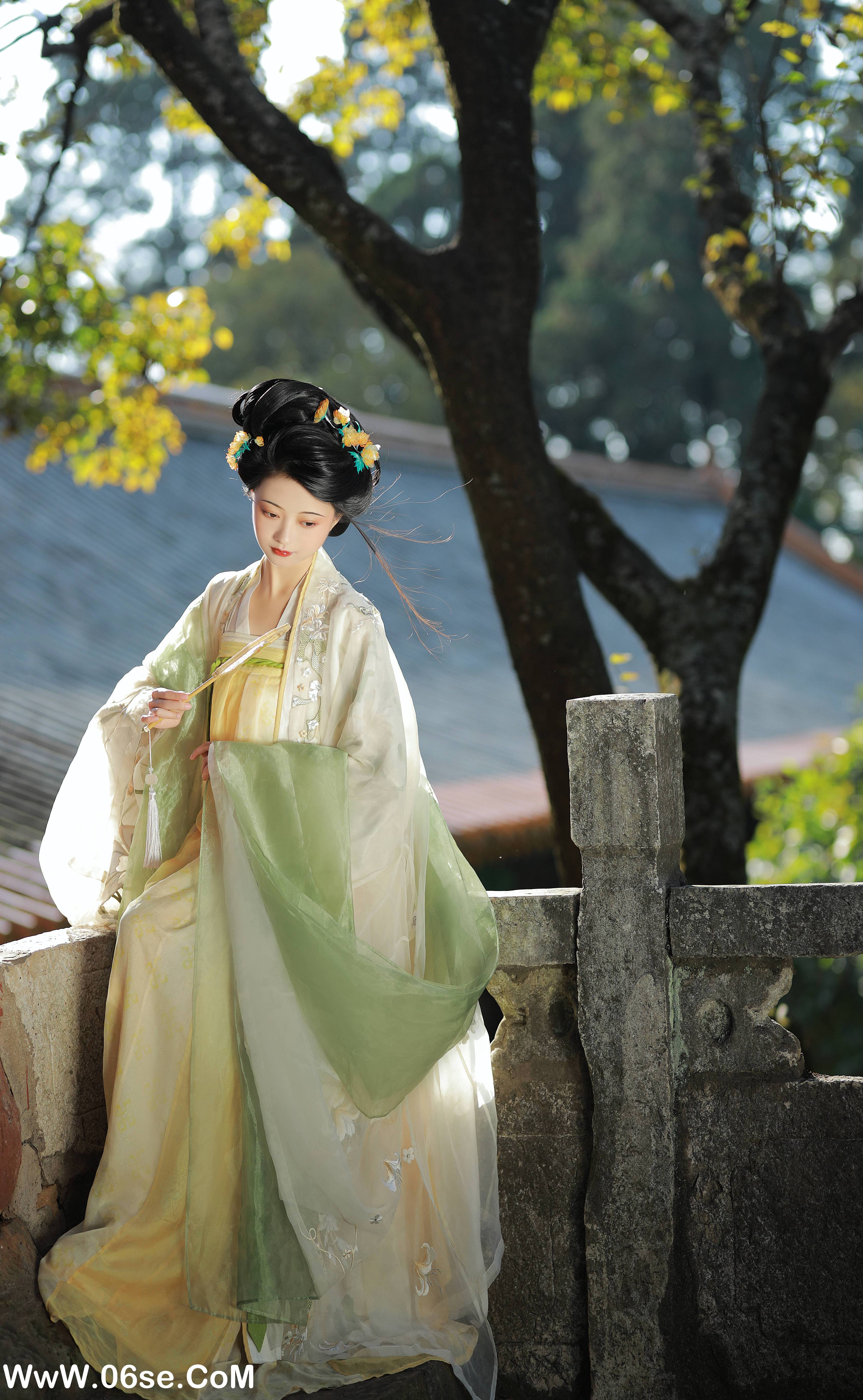 图片[11]-[YITUYU艺图语]2022.12.29 秋色如画 YunFleur[37+1P／700MB]-六色网