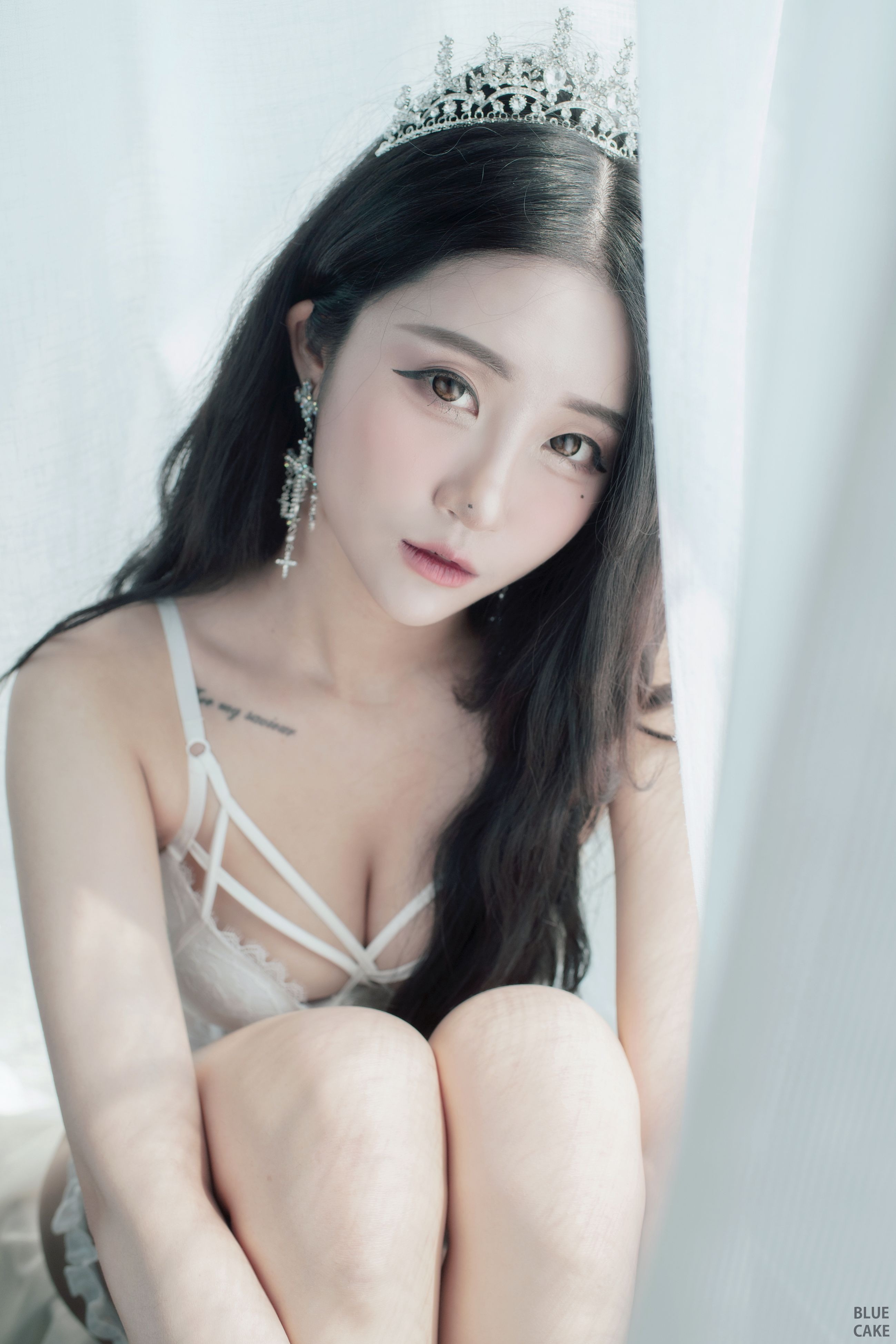 Bomi (보미) - [BLUECAKE] Happy Bomiday [95P-1.14GB] 93