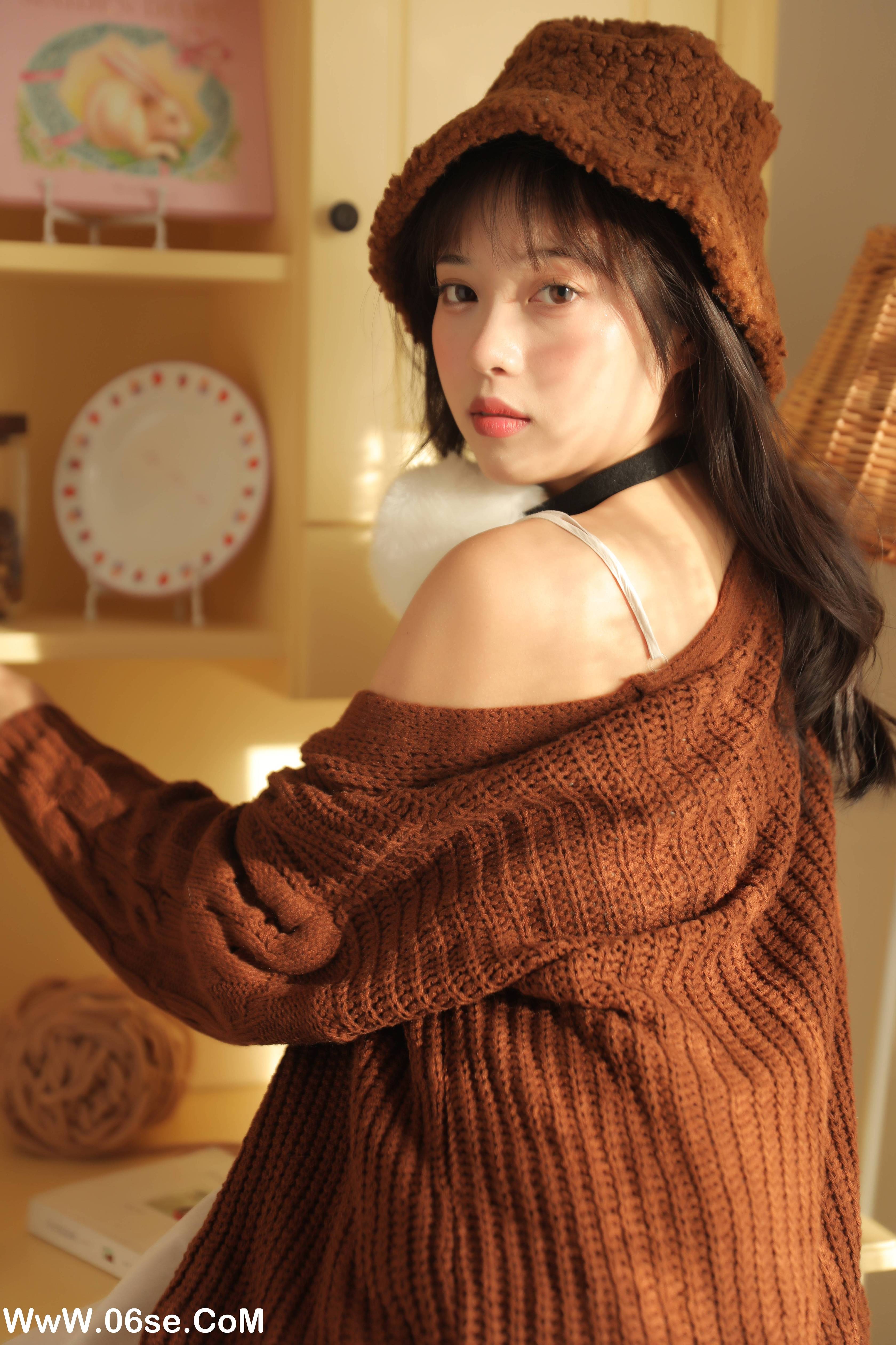 图片[16]-[YITUYU艺图语]2022.11.24 榛子拿铁 小薇人儿[31+1P／355MB]-六色网