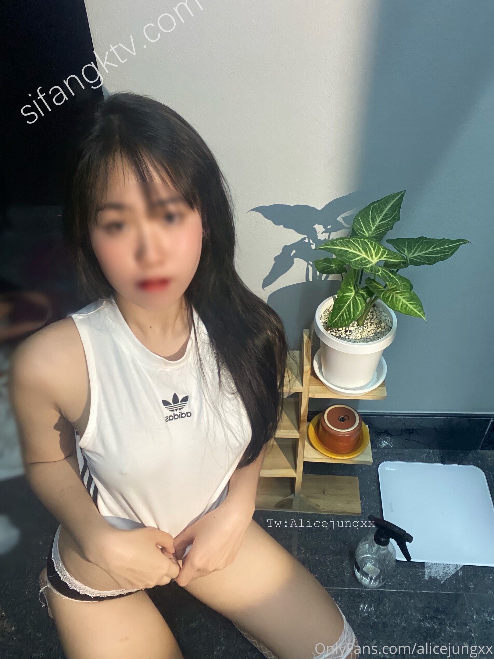 推特网红美女 - Alicejungxx 13