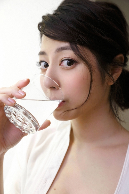 [Image: 76ecc566851c2eaf70f3b.jpg]
