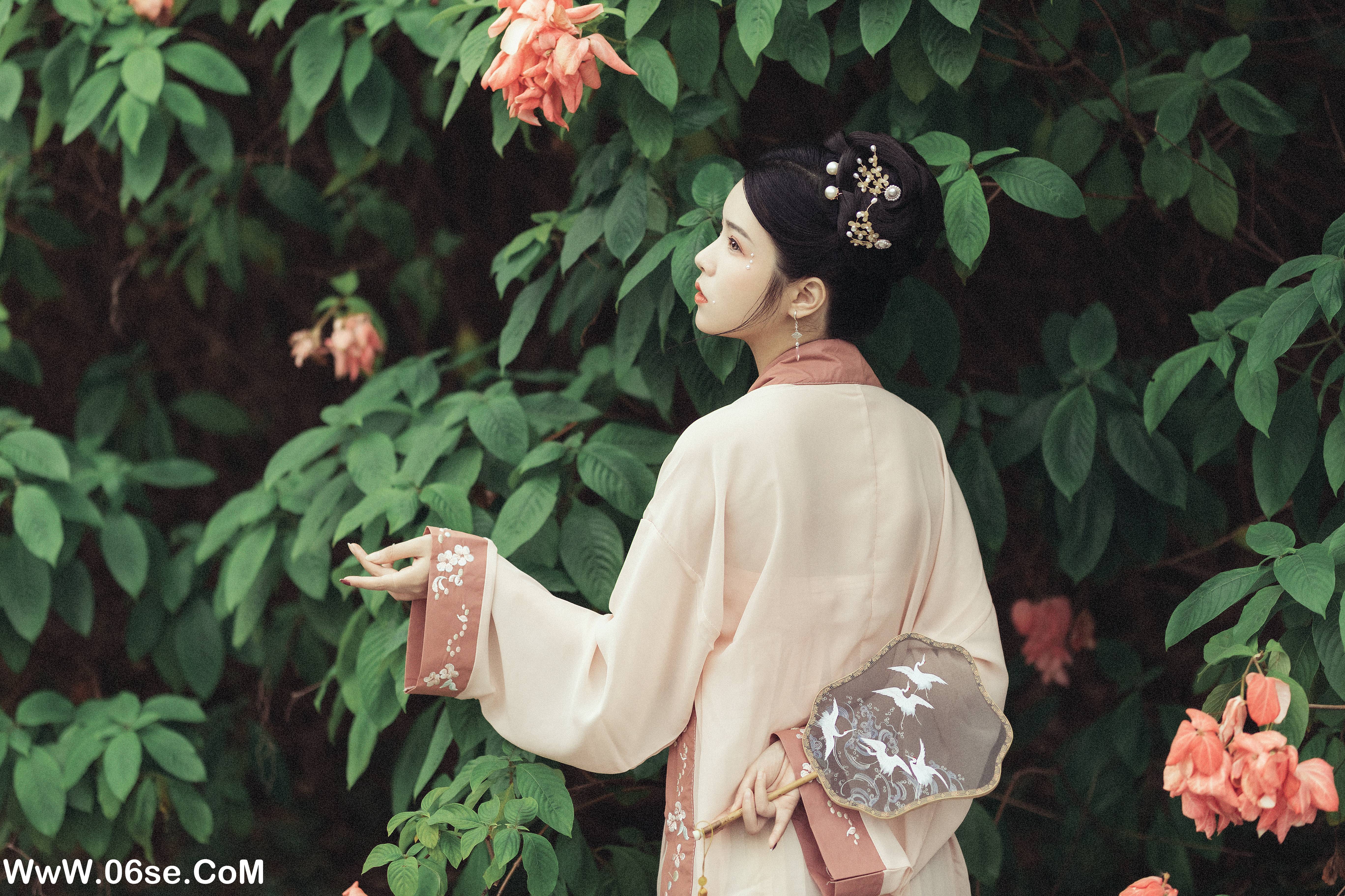 图片[20]-[YITUYU艺图语]2022.01.04 花期不待 三重子[26+1P／579MB]-六色网