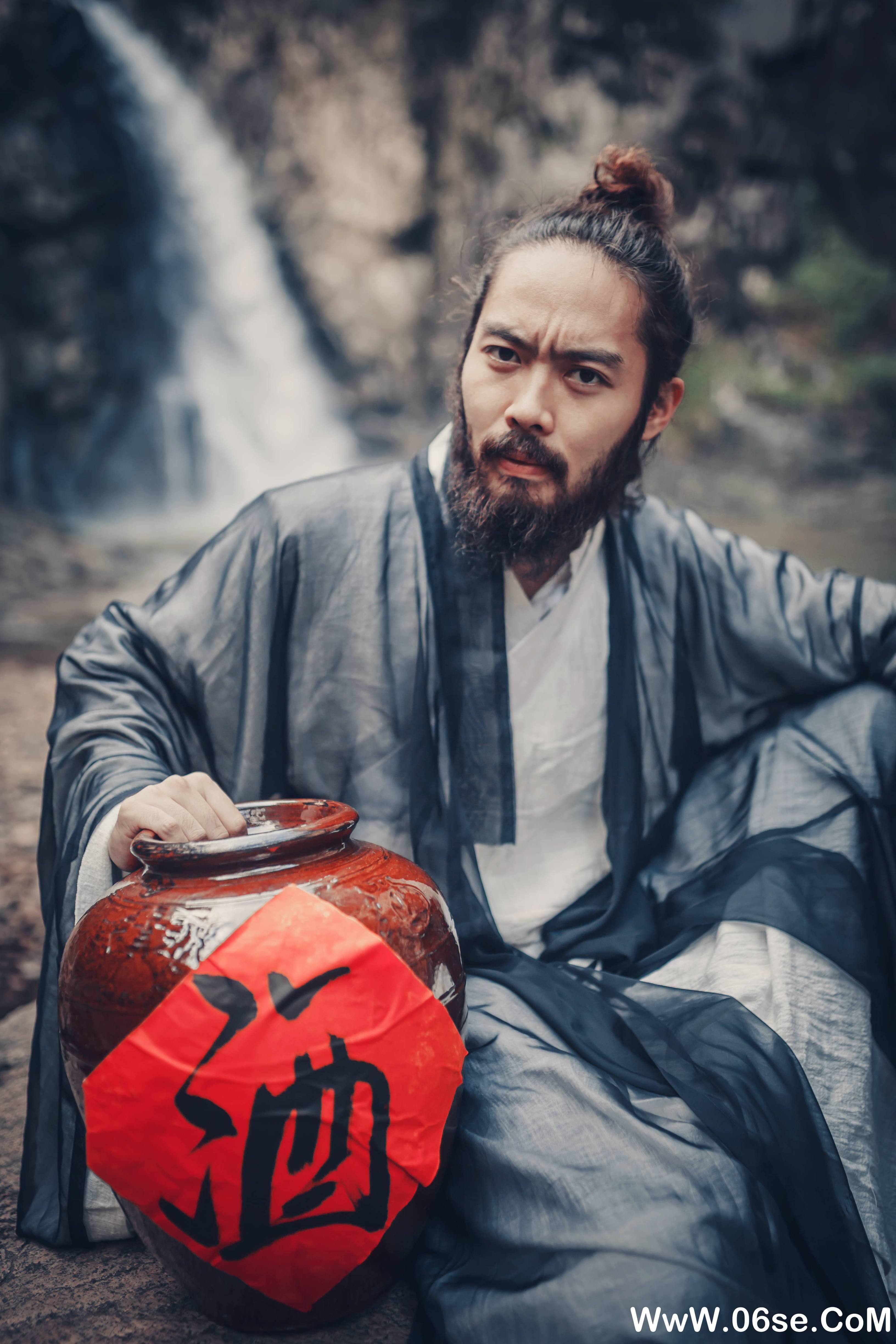 图片[21]-[YITUYU艺图语]2021.12.11 与尔同销万古愁 老乔[23+1P／244MB]-六色网