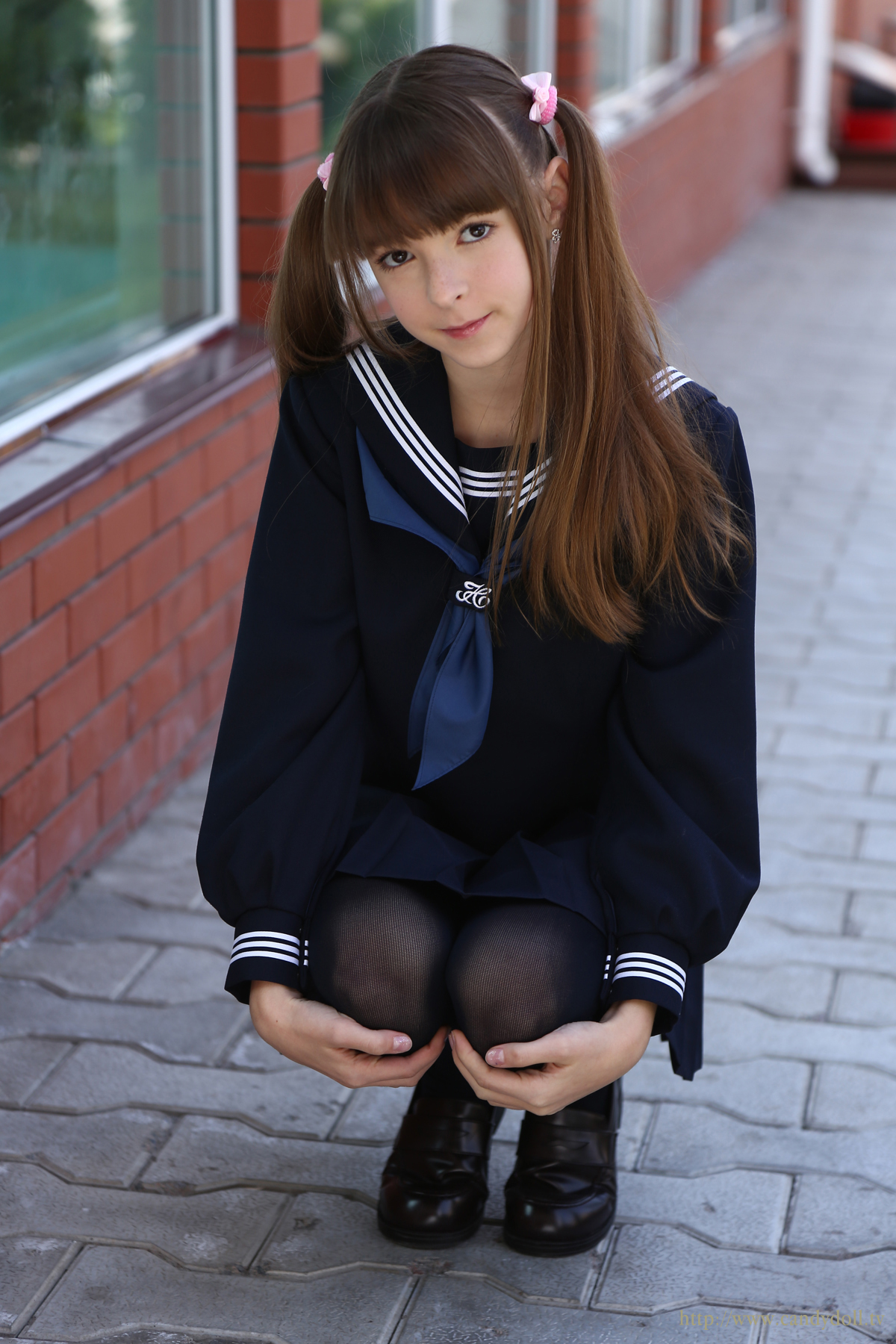 [Image: 77a13e203be17bc8e19e9.jpg]