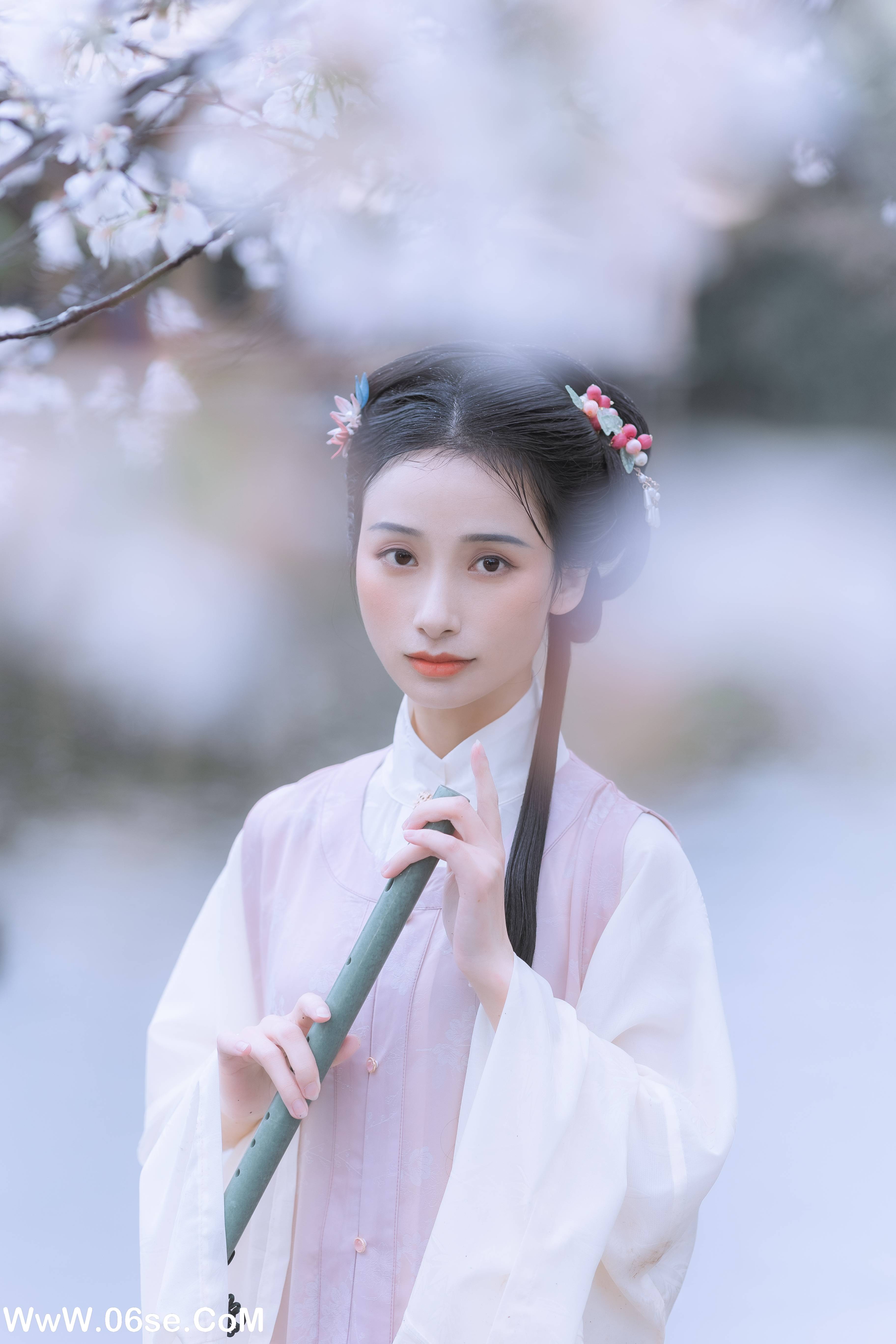 图片[29]-[YITUYU艺图语]2022.05.25 雨樱花 眸小妖[46P-454.3MB]-六色网