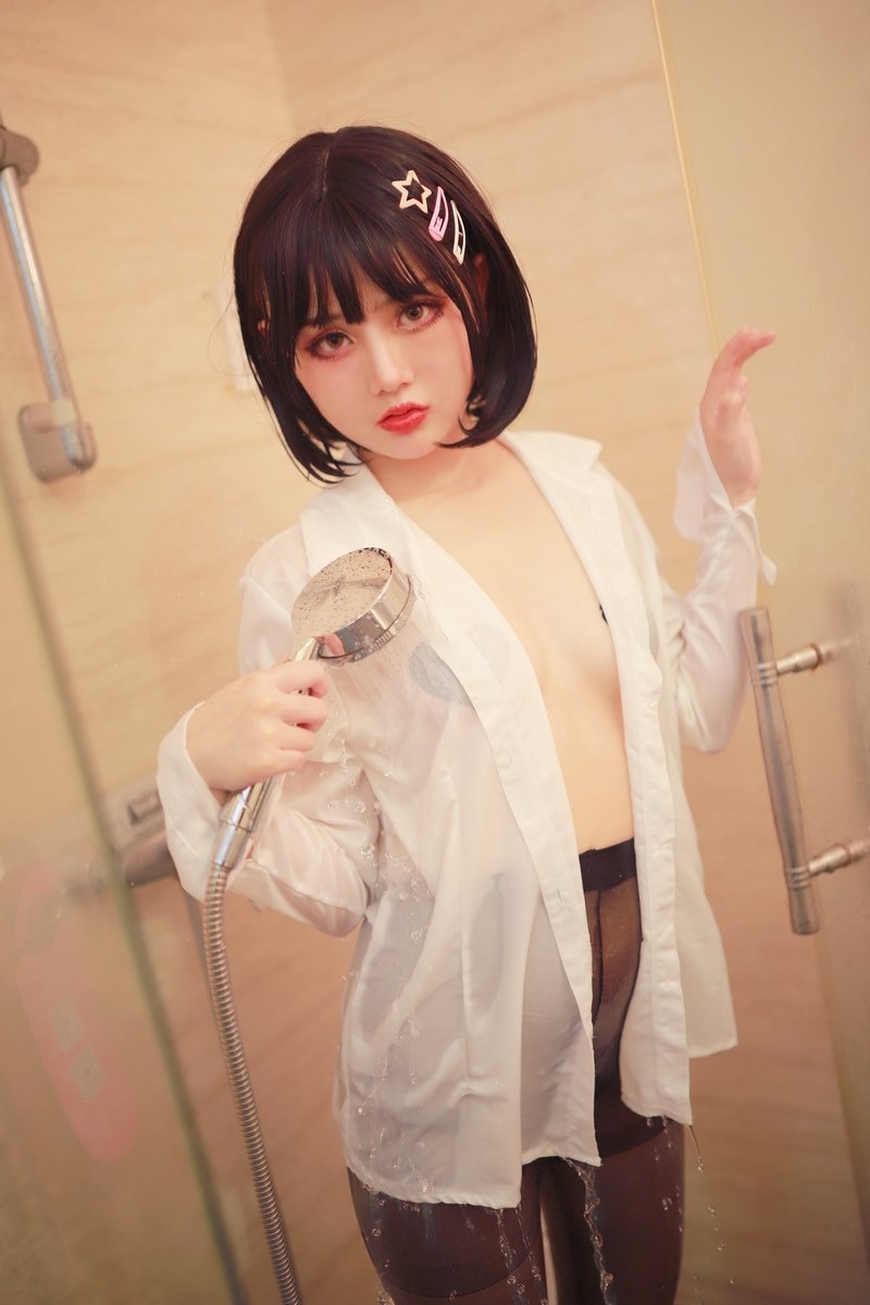 [Cos]您的蛋蛋 - 浴室黑丝[41P] 3