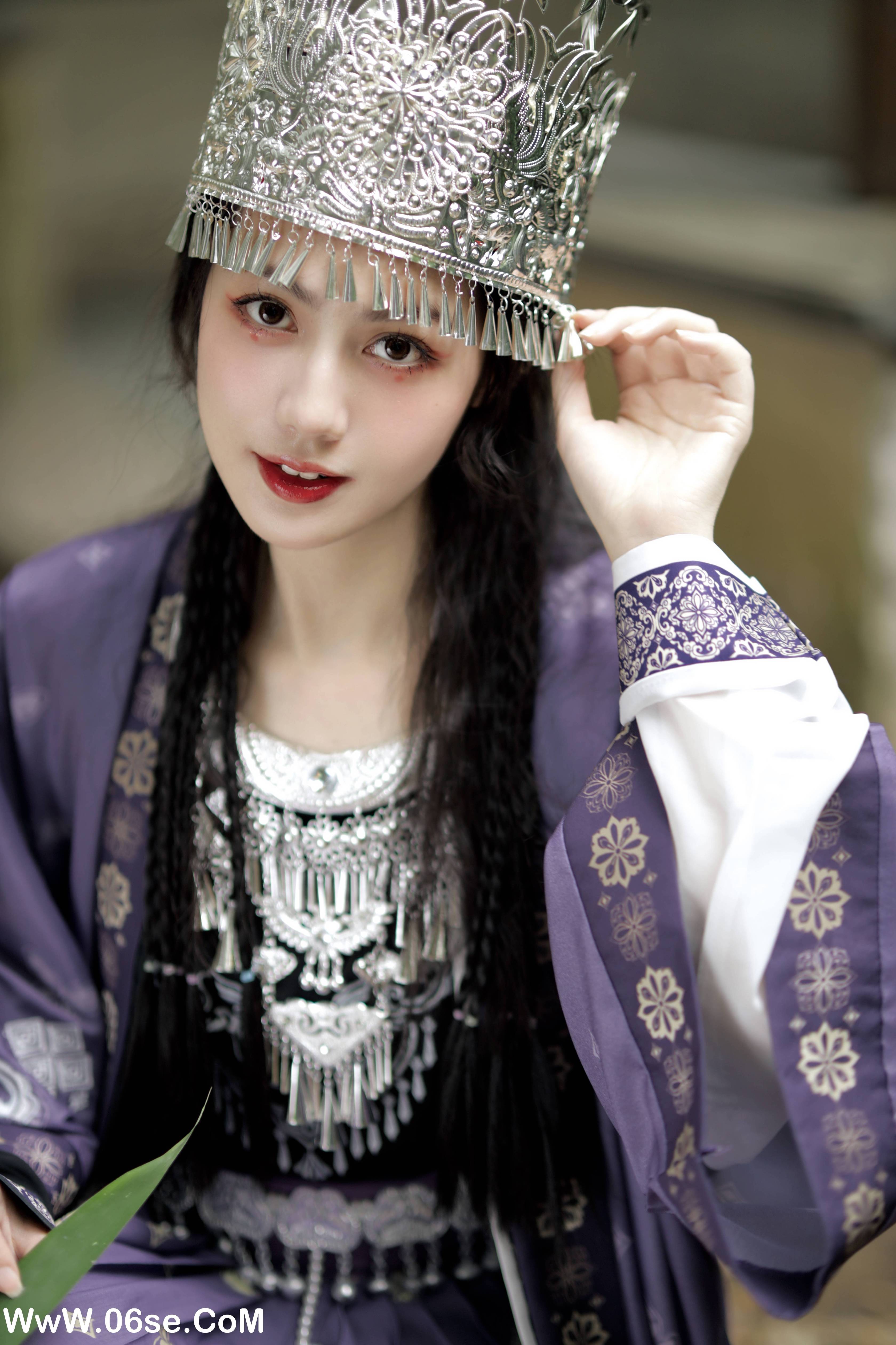 图片[4]-[YITUYU艺图语]2022.10.13 苗疆女子 绫酱MizunoAya[27+1P／343MB]-六色网