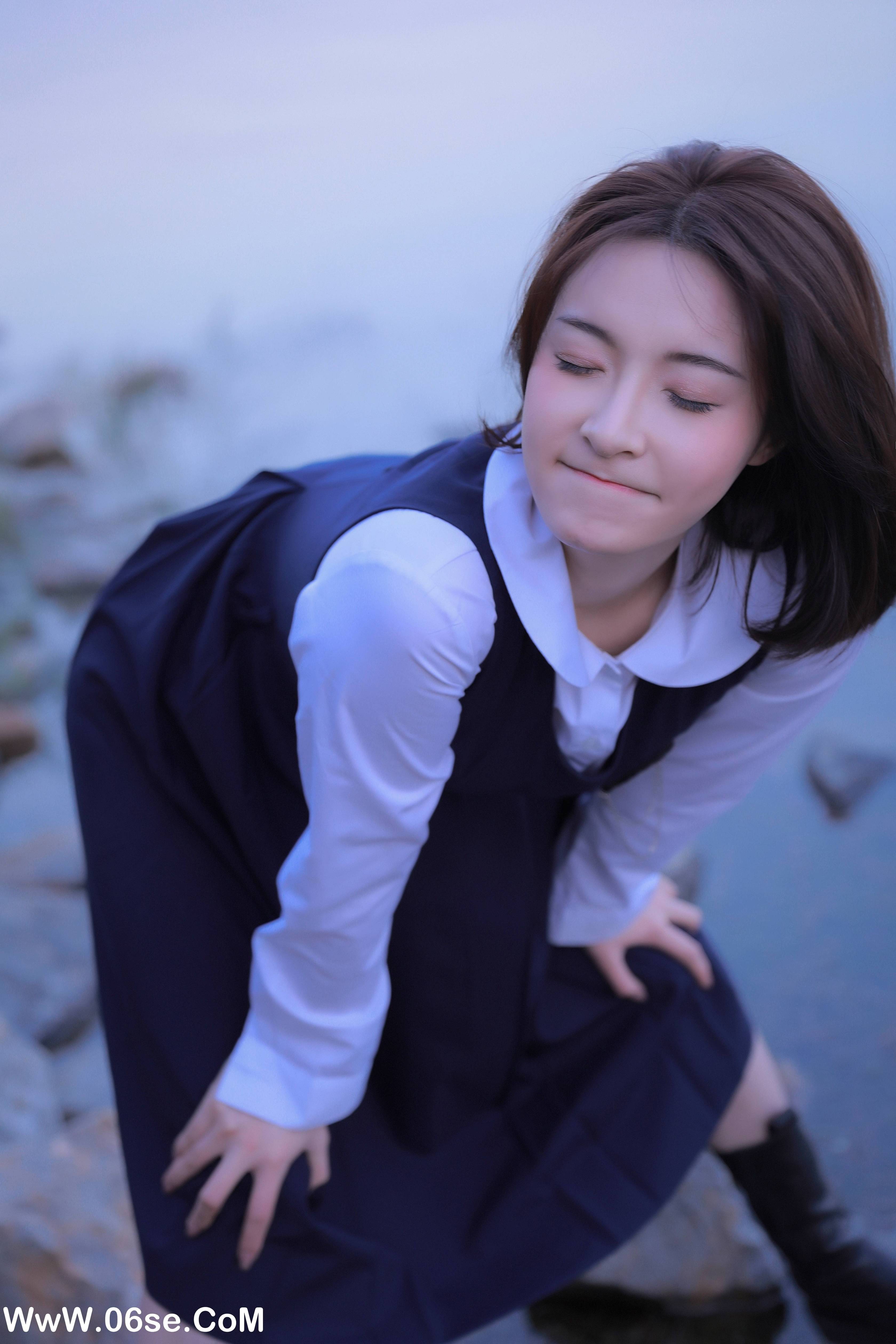 图片[4]-[YITUYU艺图语]2022.06.29 海边JK 君君[20P-294.3M]-六色网