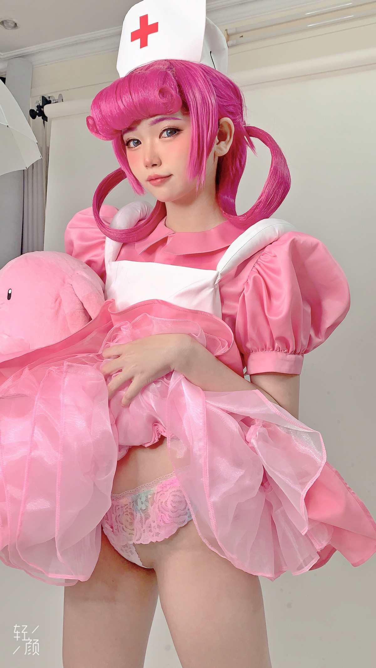 Cosplay ZinieQ Nurse Joy 32