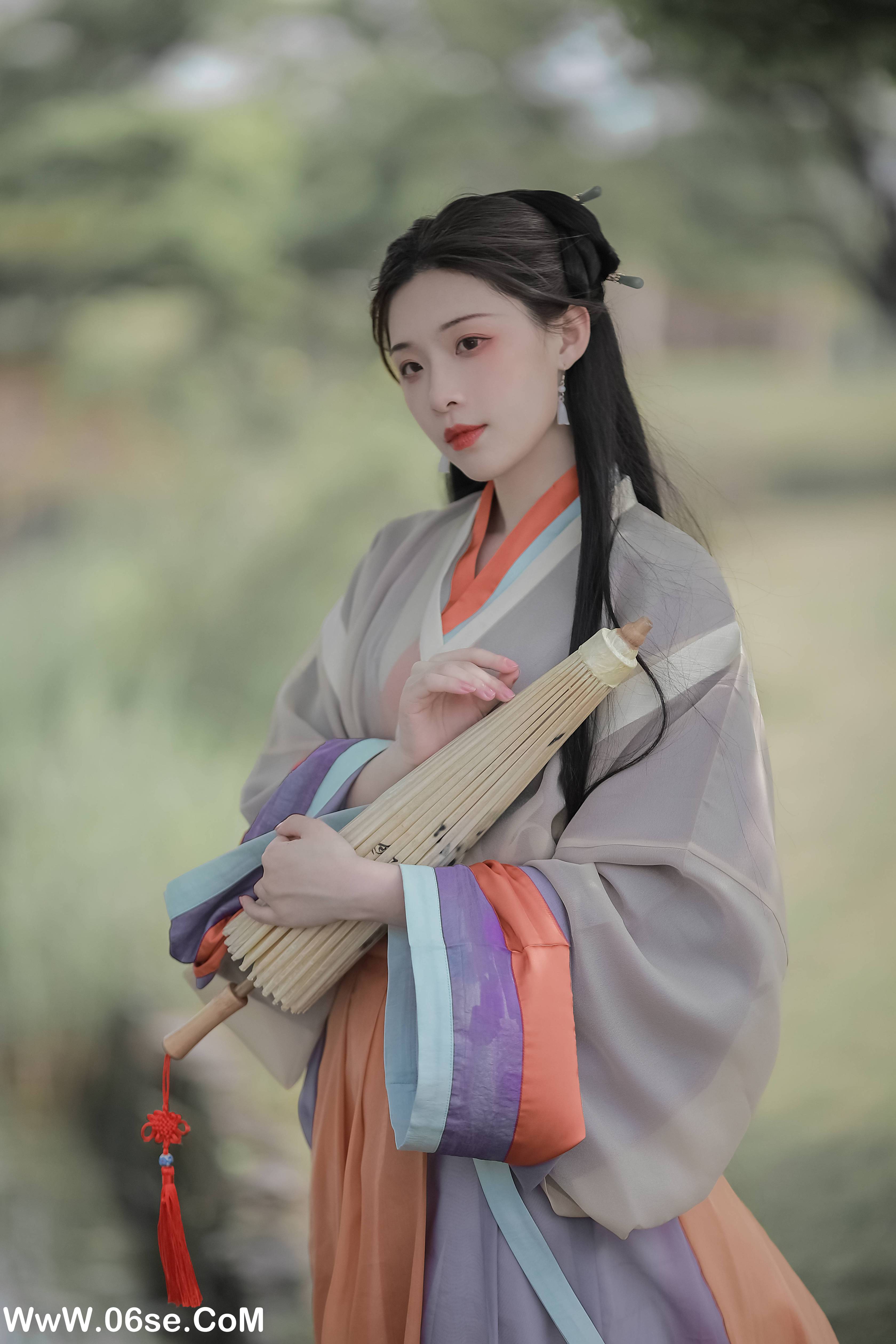 图片[10]-[YITUYU艺图语]2022.05.12 女儿吟 _喵喵家的小鱼干_[22P-393.47 MB]-六色网