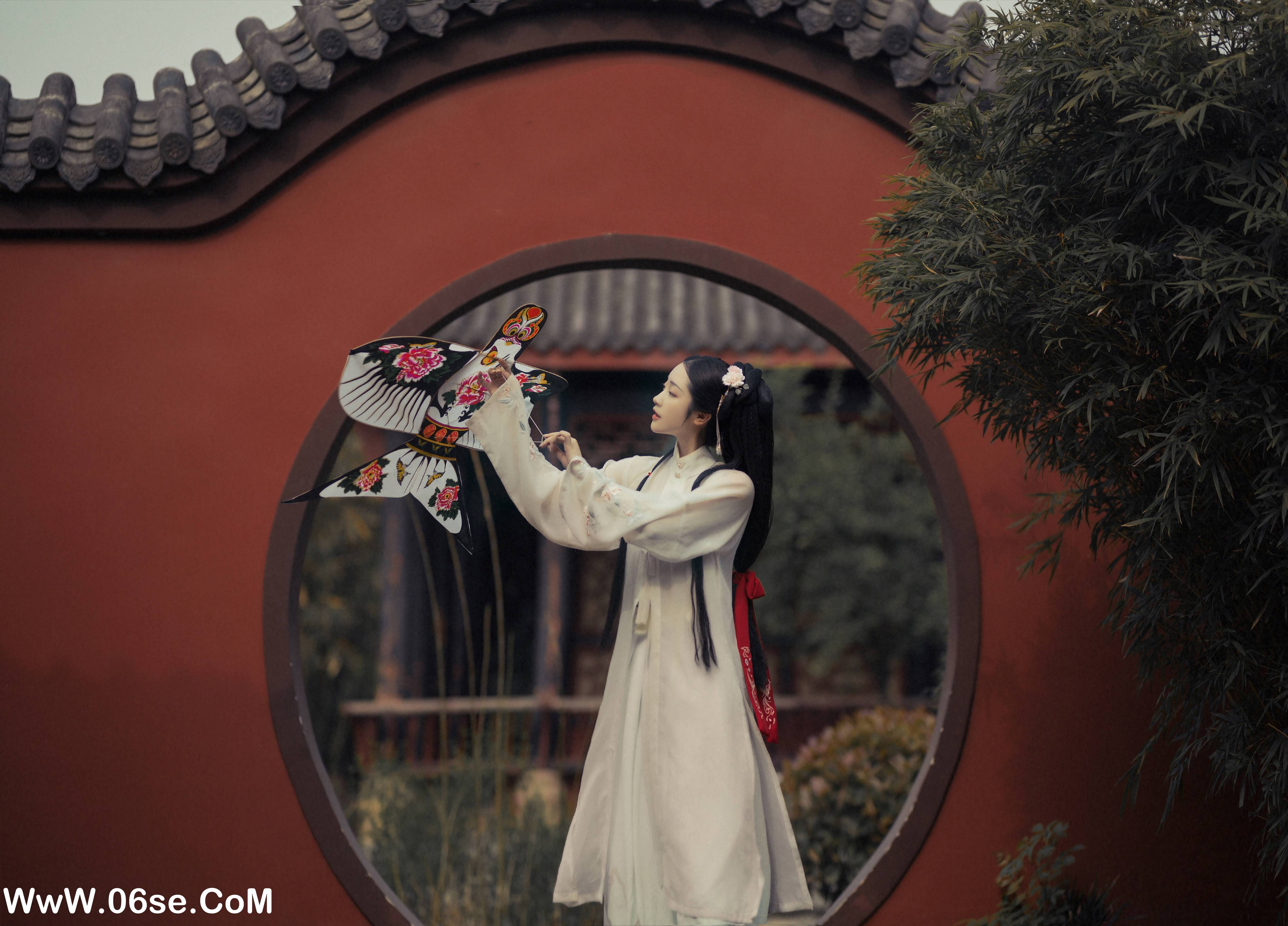 图片[21]-[YITUYU艺图语]2022.08.19 庭院深几许 胡毛毛斯基[20+1P／195MB]-六色网