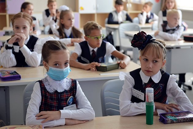 Вакцинацию от COVID-19 запускают в школах Хабаровского края