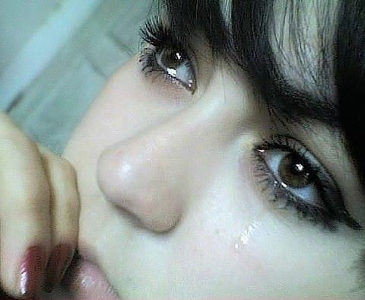 Йиглаган кизлар 56. Кавказские глаза девушки. Кавказская девушка плачет. Кавказские девушки слезы на глазах.
