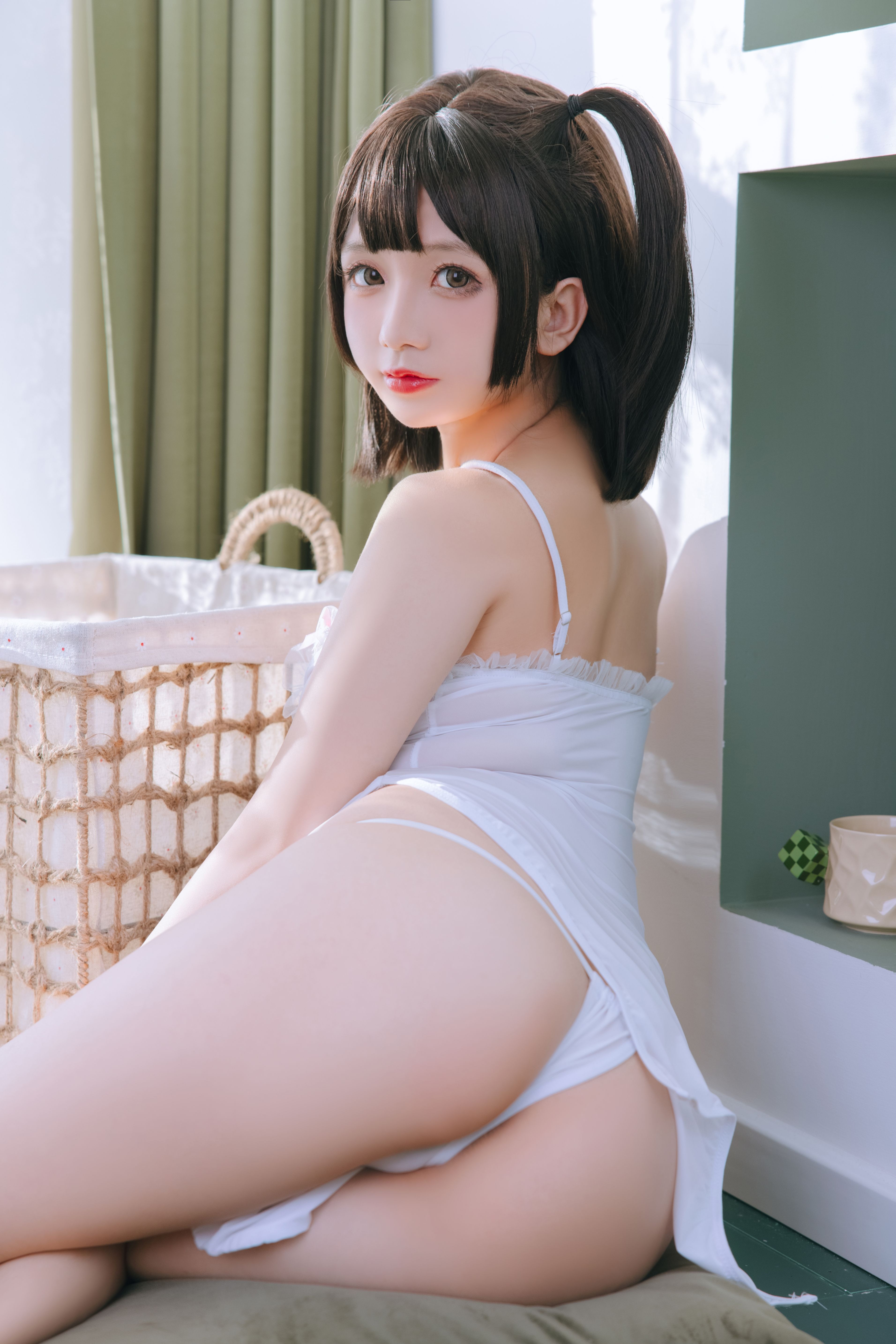 日奈娇 - 湿身小白裙 [97P-1.06GB] 14
