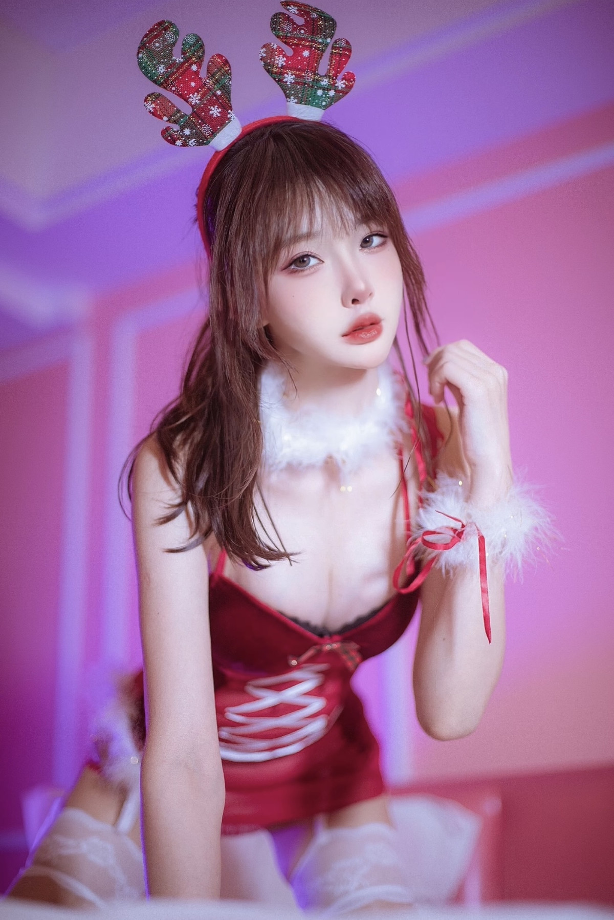Cosplay 余多多Dudu 圣诞特辑 17