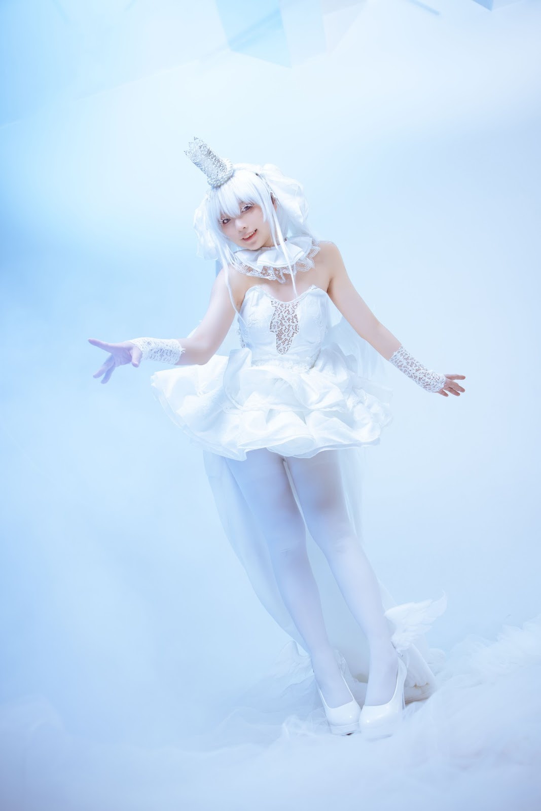 Cosplay G44不会受伤 桑德枫X小天使 13