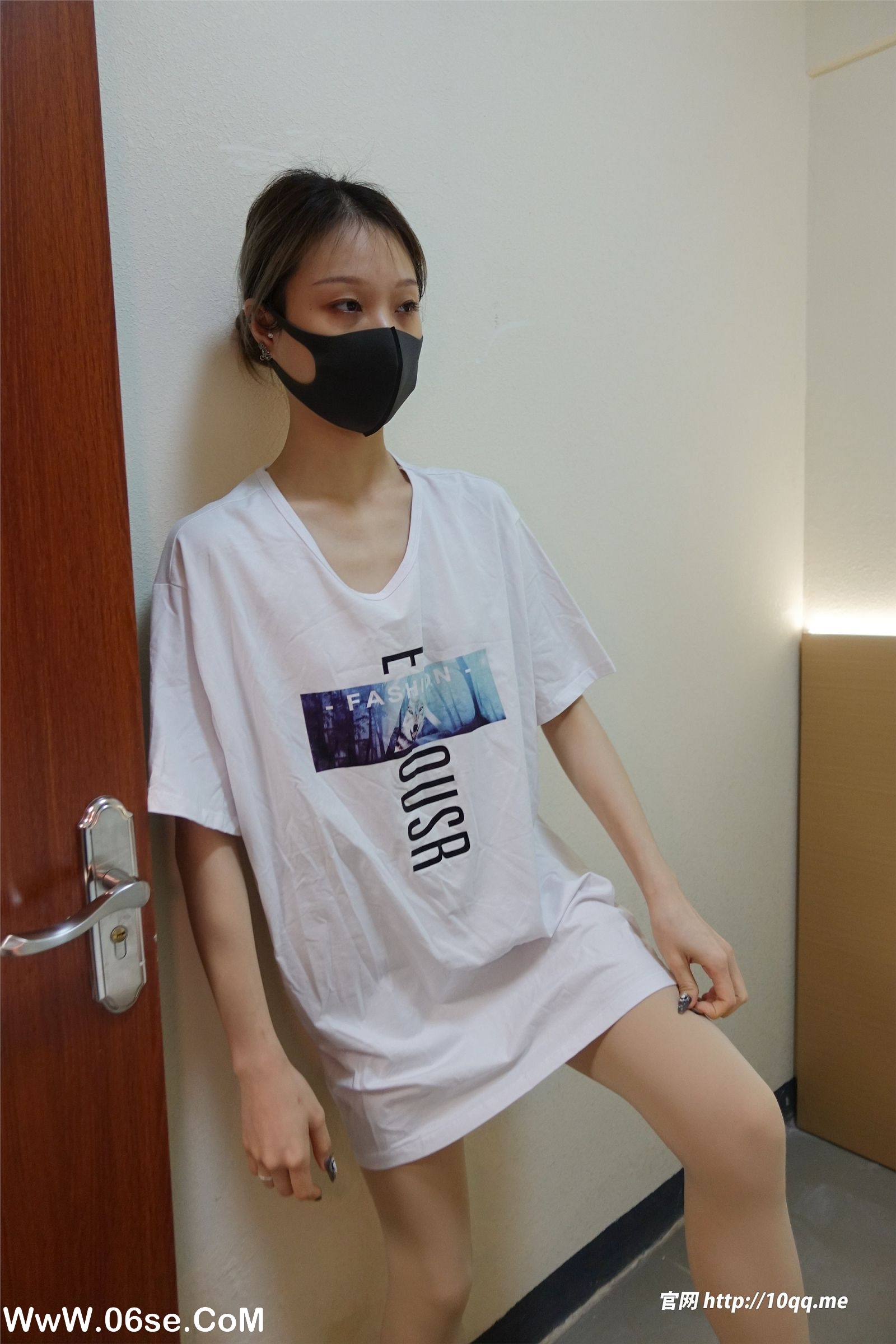图片[2]-[ROSI写真]口罩系列 2024.03.09 NO.2827-六色网