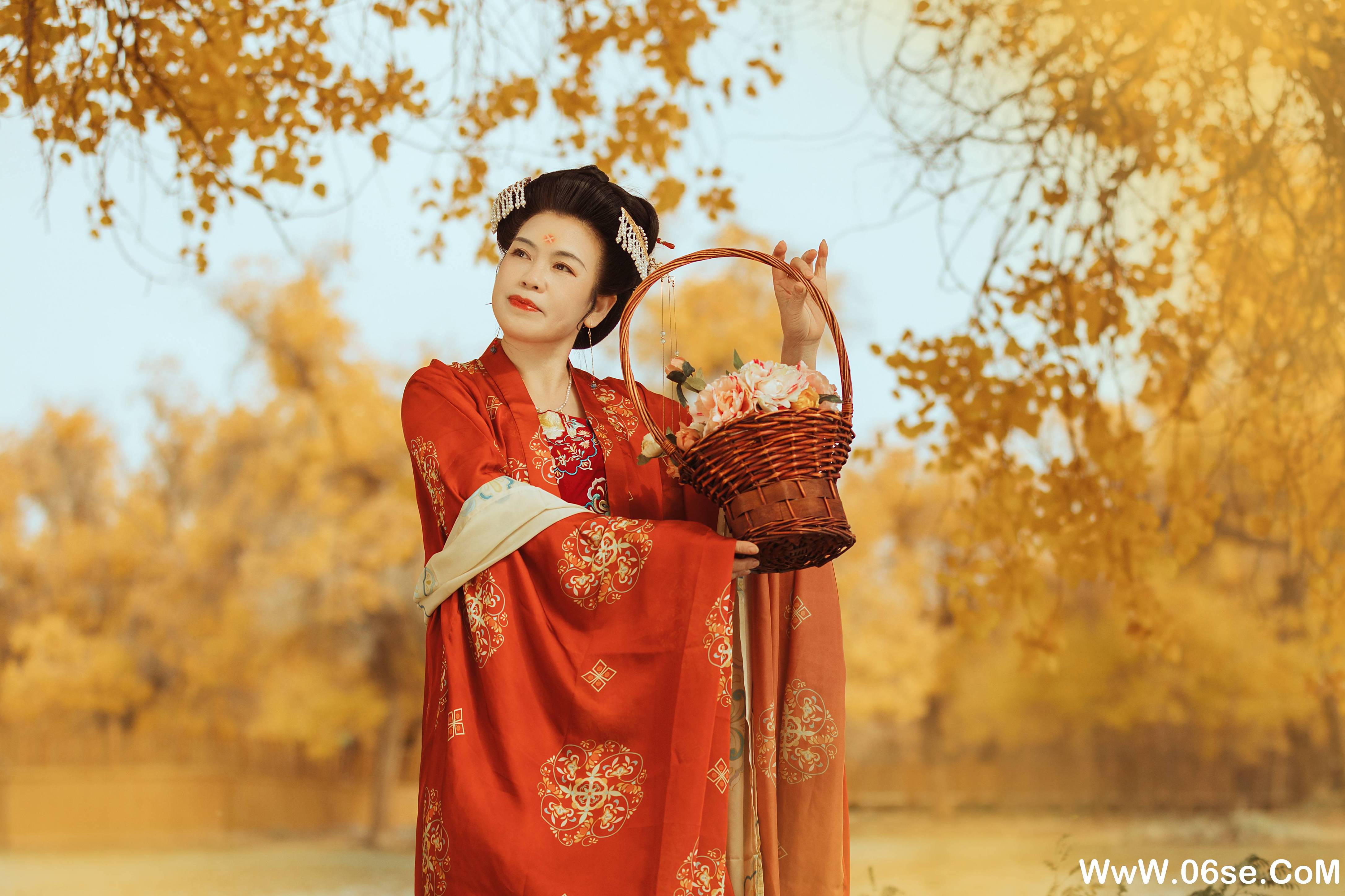图片[12]-[YITUYU艺图语]2021.09.03 岁月不败美人 知秋[38+1P／696MB]-六色网